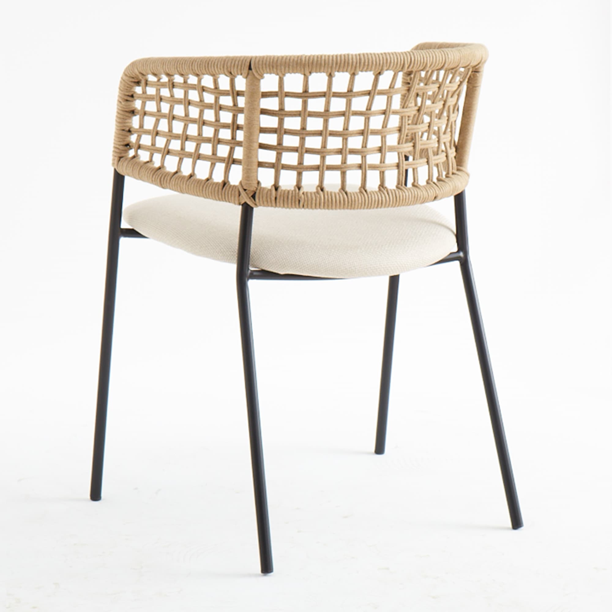 Samana Chair — product photograph