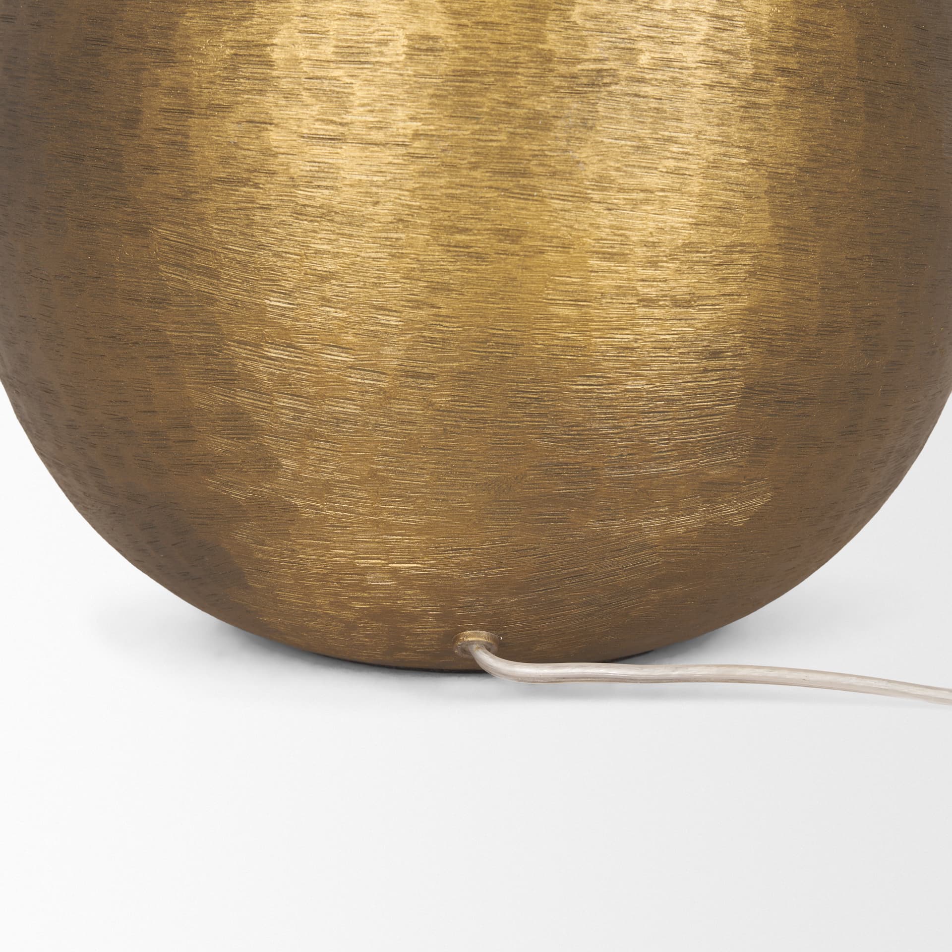 Sadiyah Antiqued Gold Brushed Metal w/ Cream Shade Table Lamp — product photograph