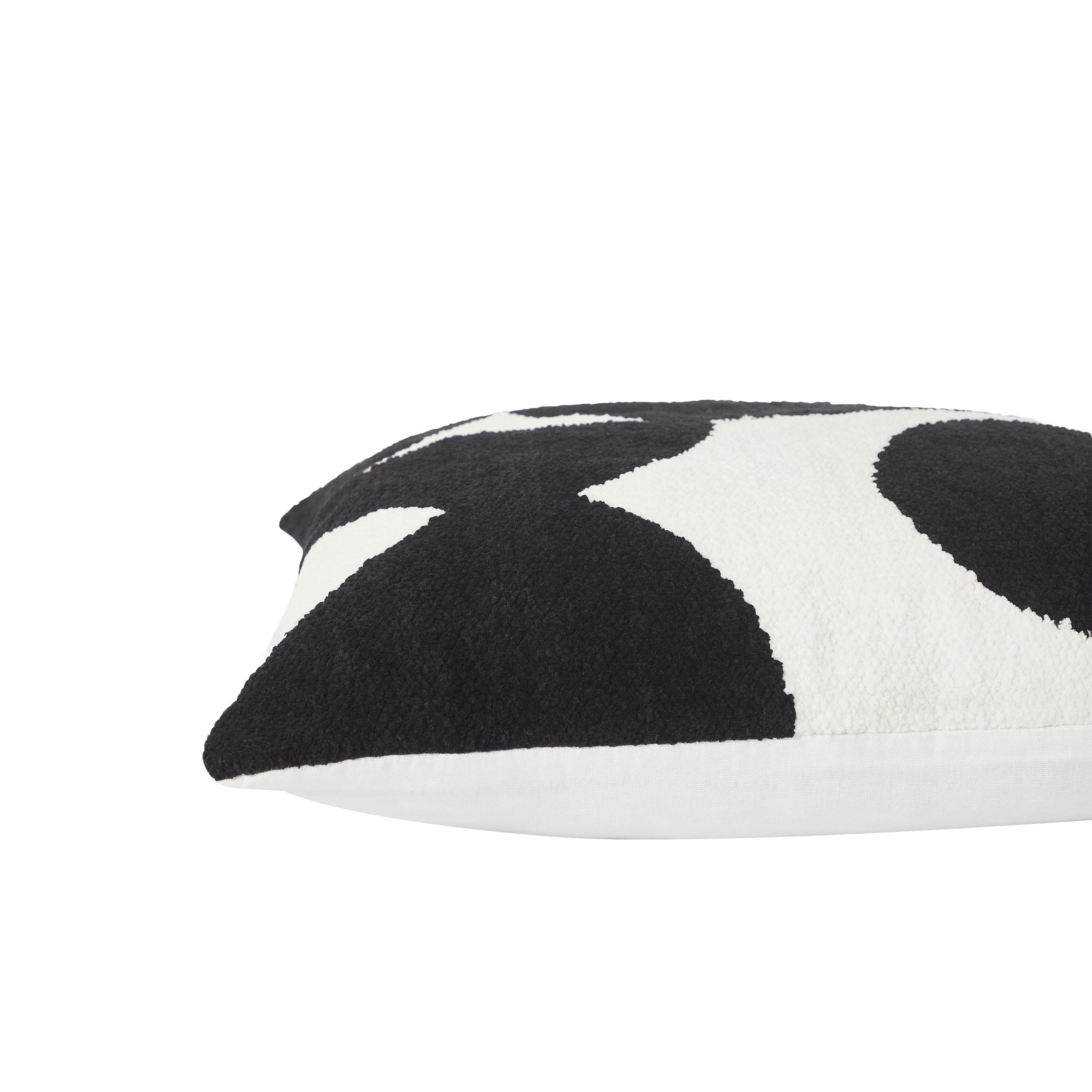 Mauro — product photograph