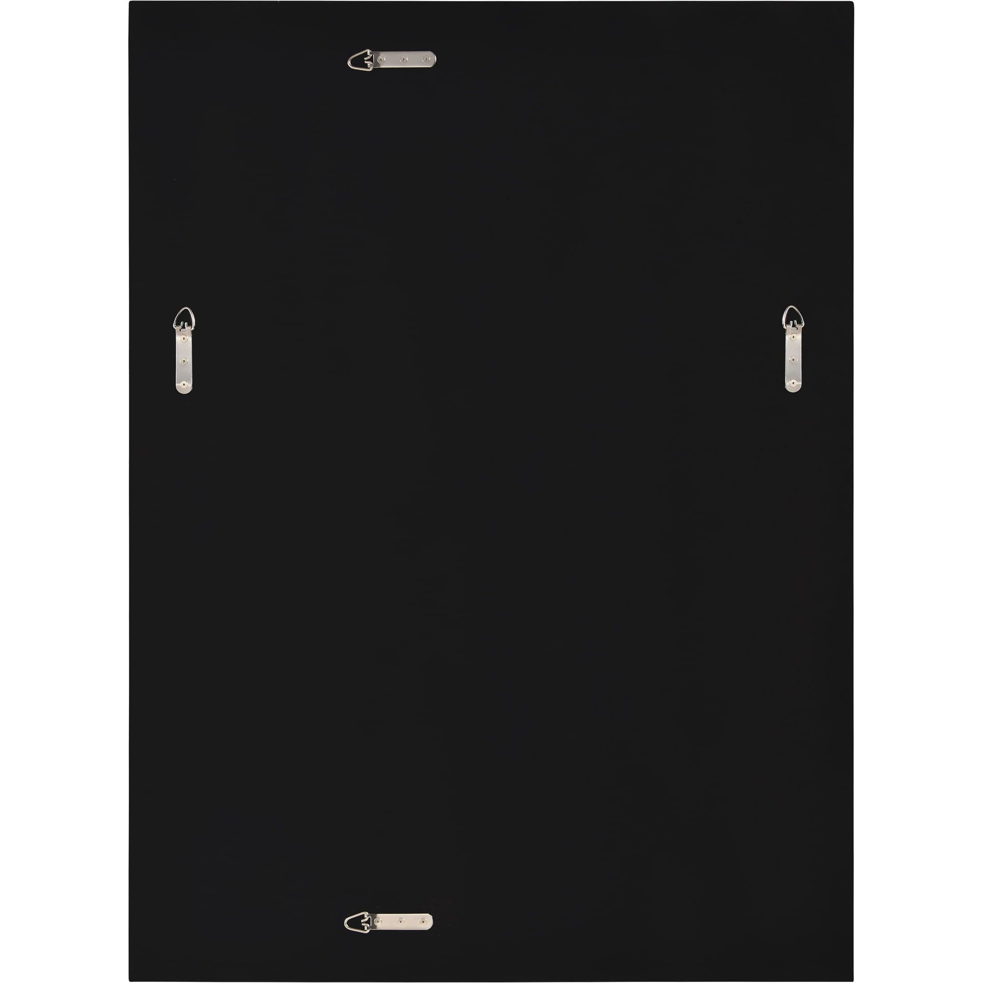 Carmelle — product photograph