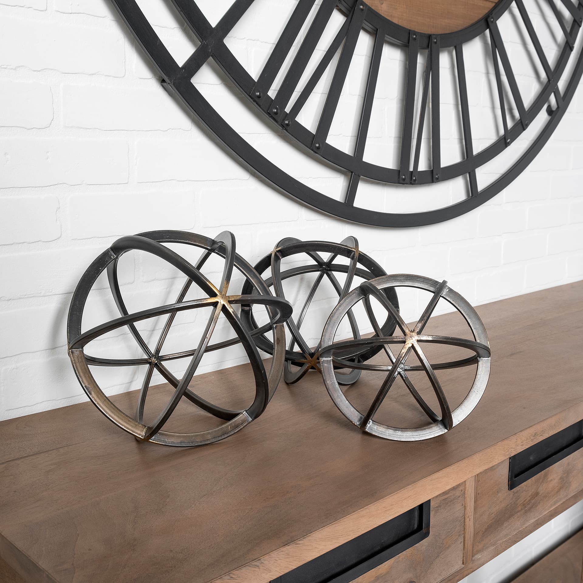 Galenna I (Small) 8L x 8W Black Metal Circular Decorative Orb — product photograph