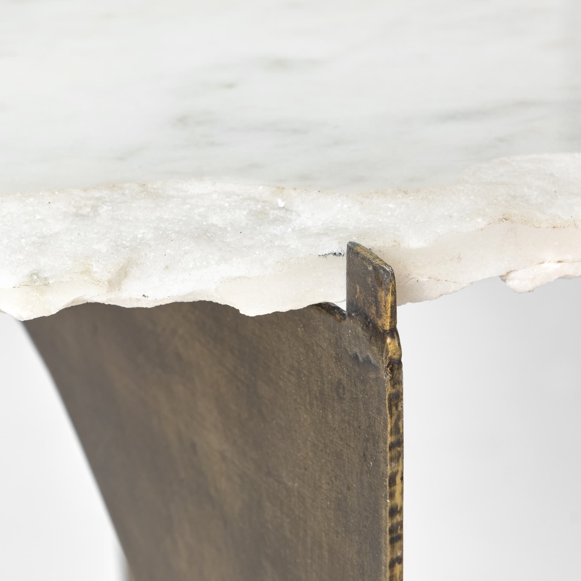 Reinhold II 21L x 21W x 21H Round Live-Edge Marble Top and Gold Metal Base Side/End Table — product photograph