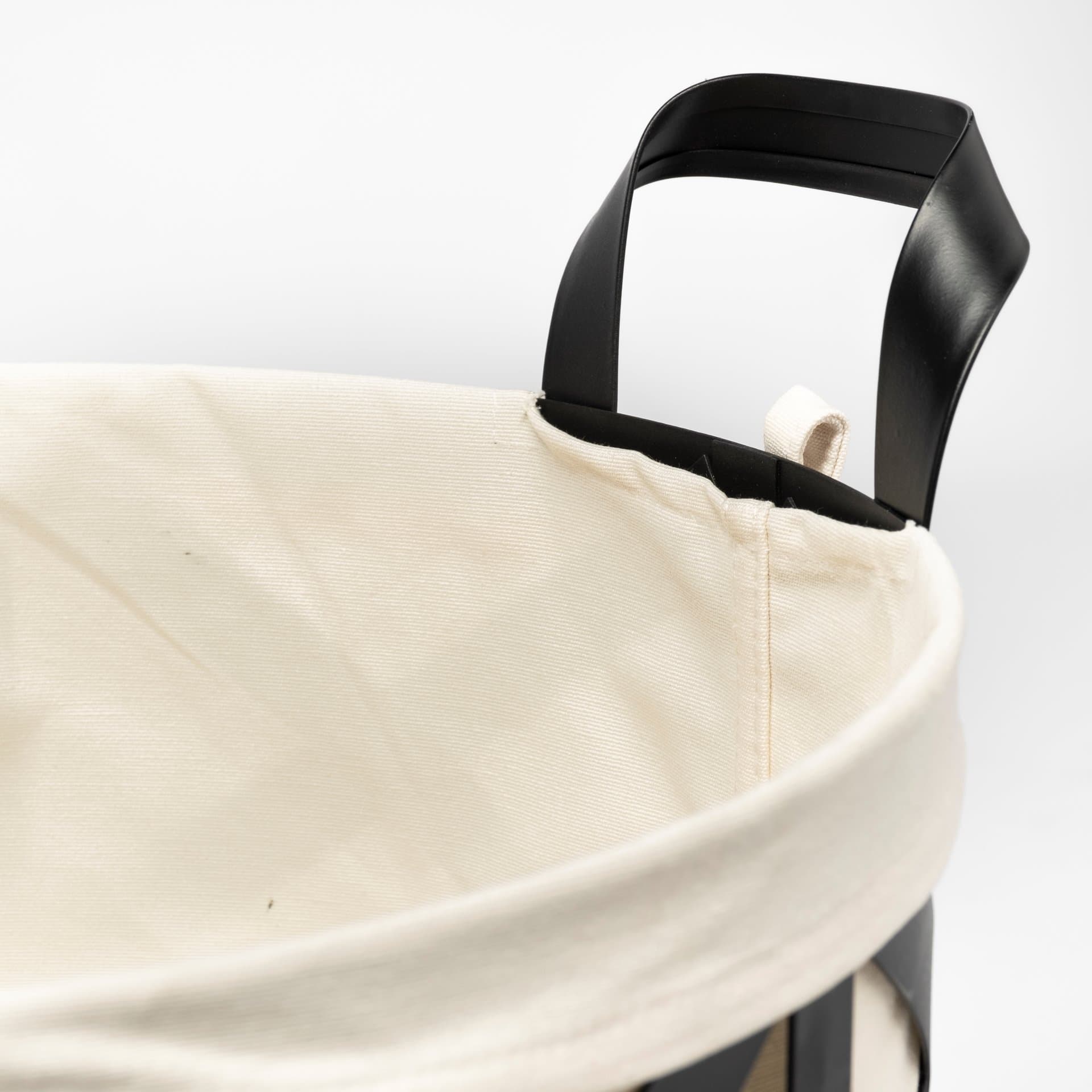 Liya 18L x 15W Black Metal Basket with Cream Fabric Liner — product photograph