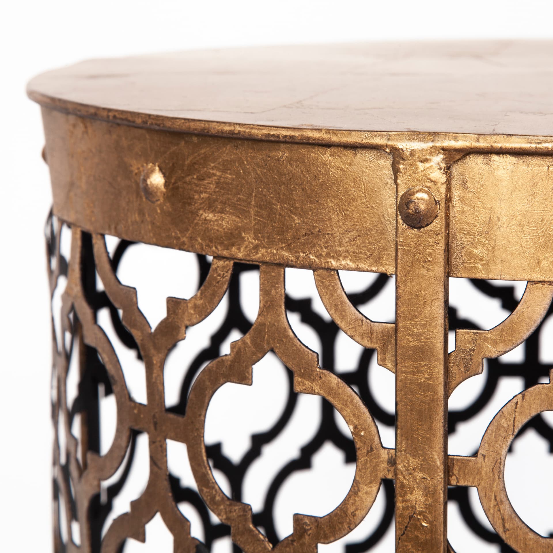 Rudebekia (Set of 2) 16L x 16W Gold Round Metal Accent Tables — product photograph