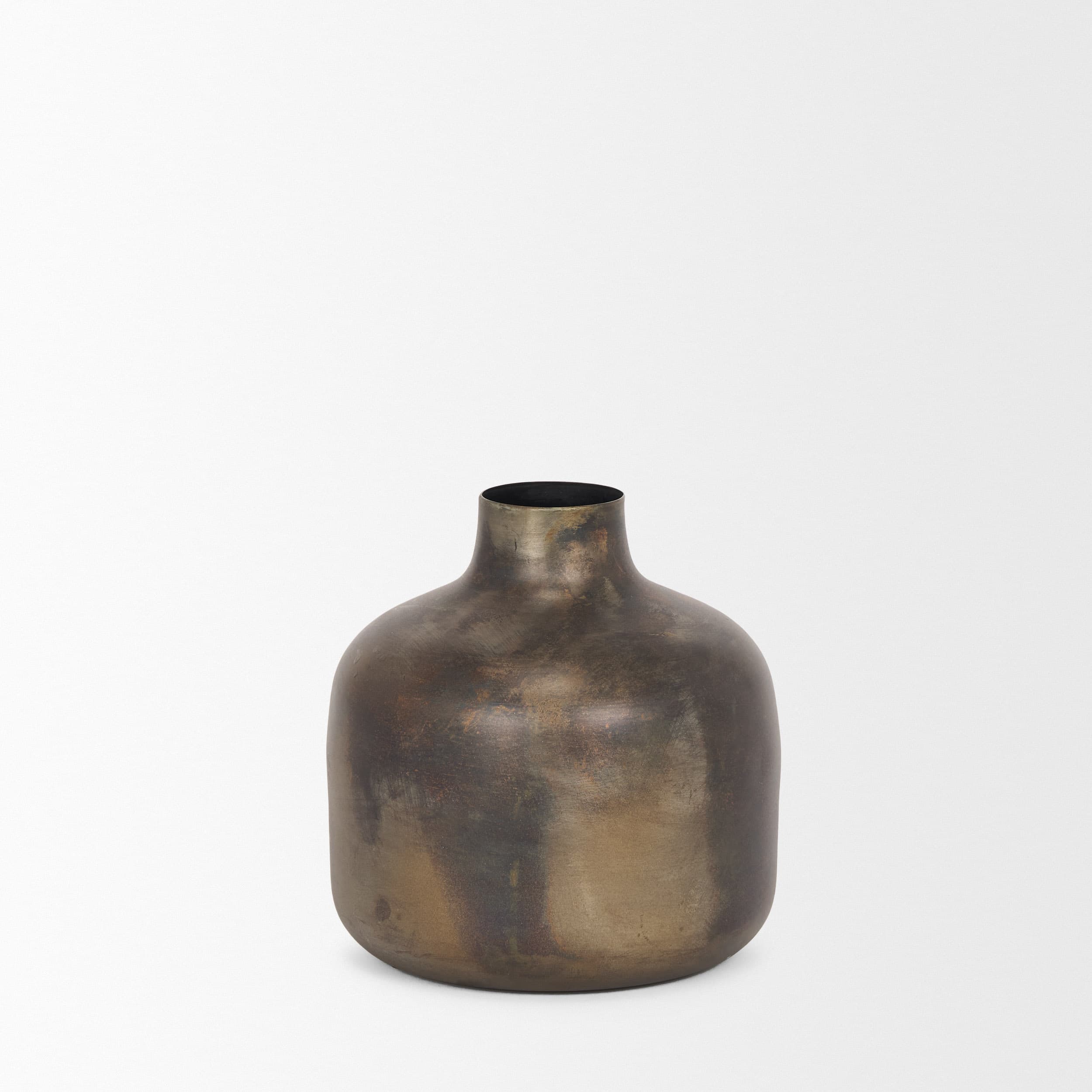Daya Short Antiqued Gold Metal Vase — product photograph