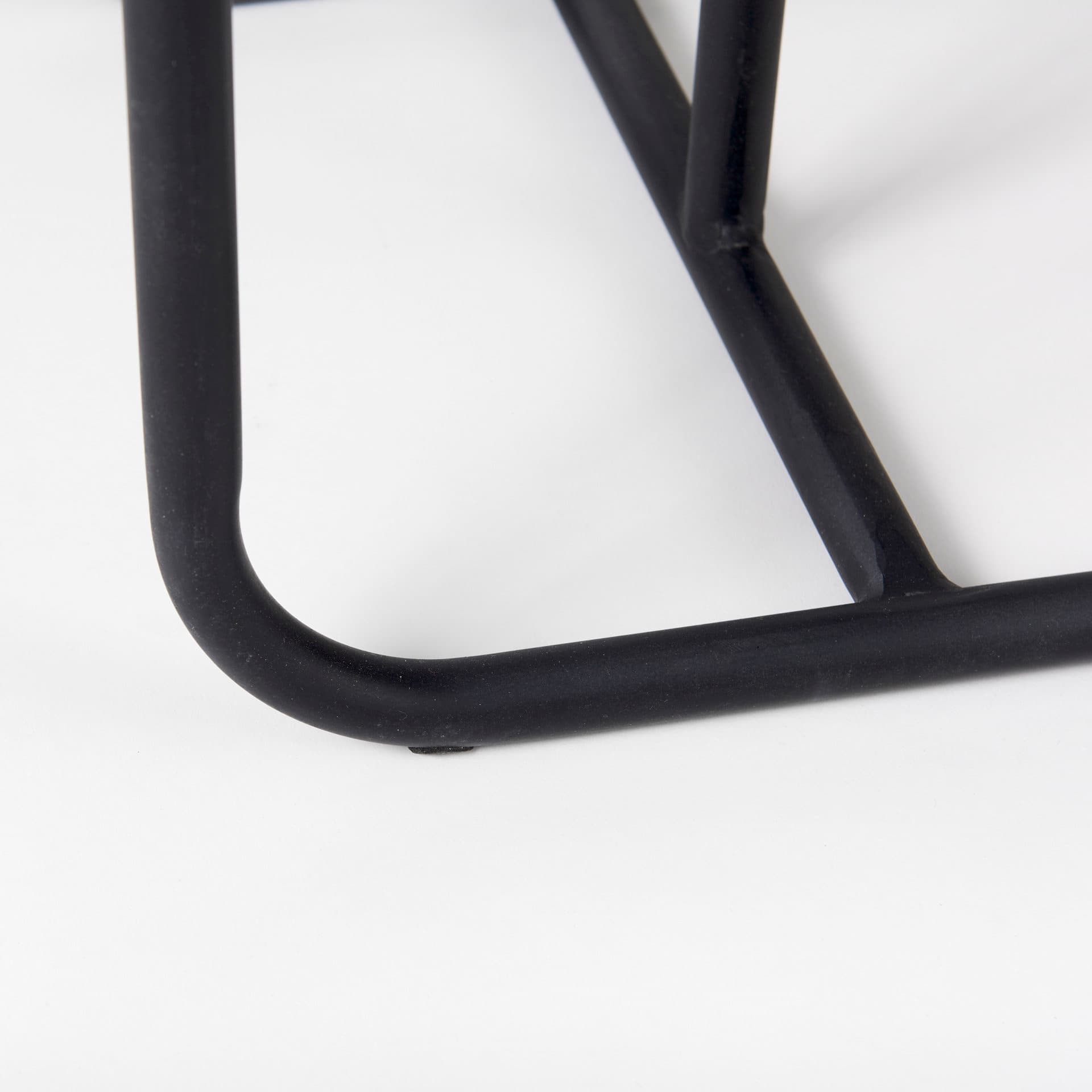 Kyra 12.0L x 20.0W x 23.0H White Marble Top W/Black Iron Frame C-Shaped End and Side Table — product photograph