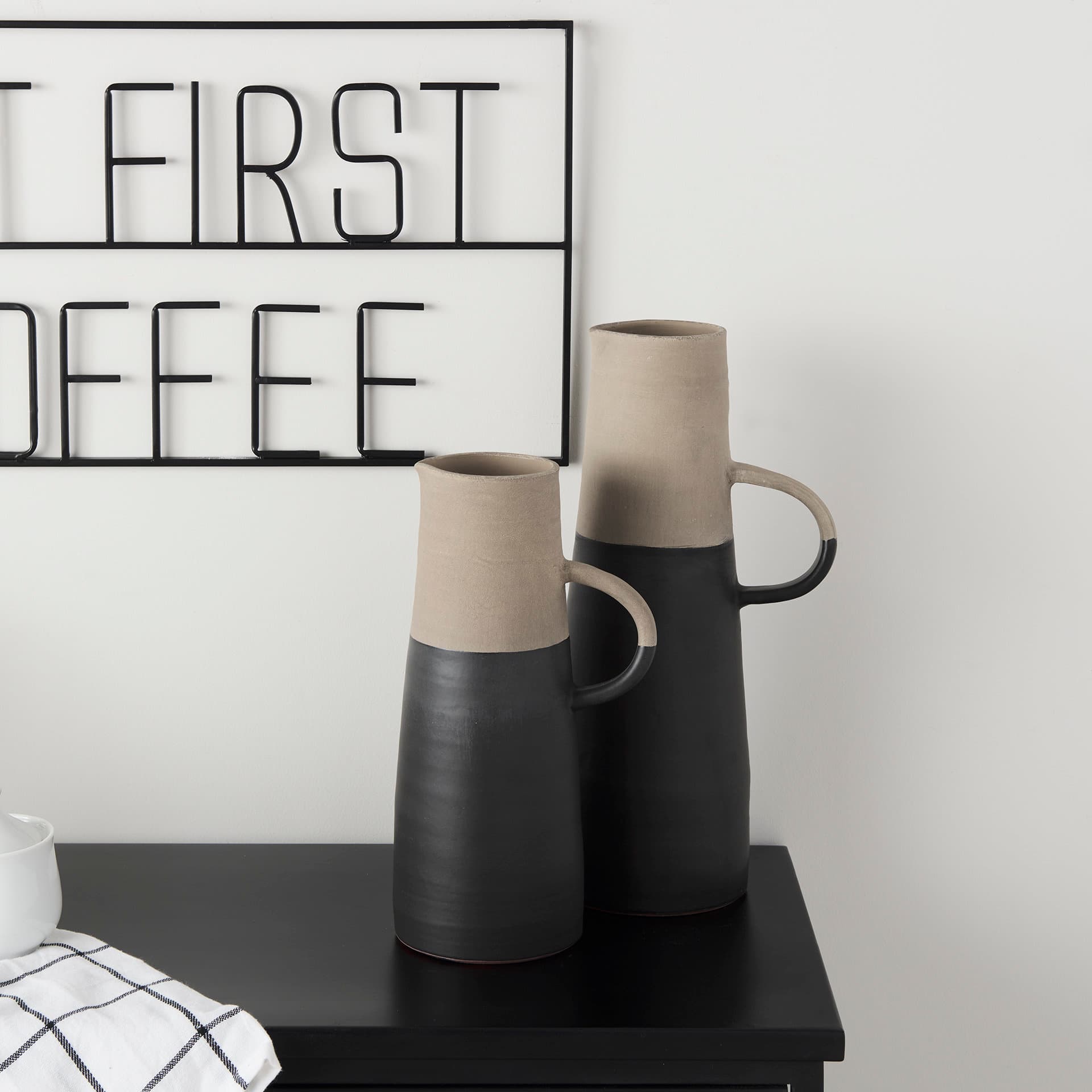 Garand Medium 15H Two-Toned Black/Natural Ceramic Jug — product photograph