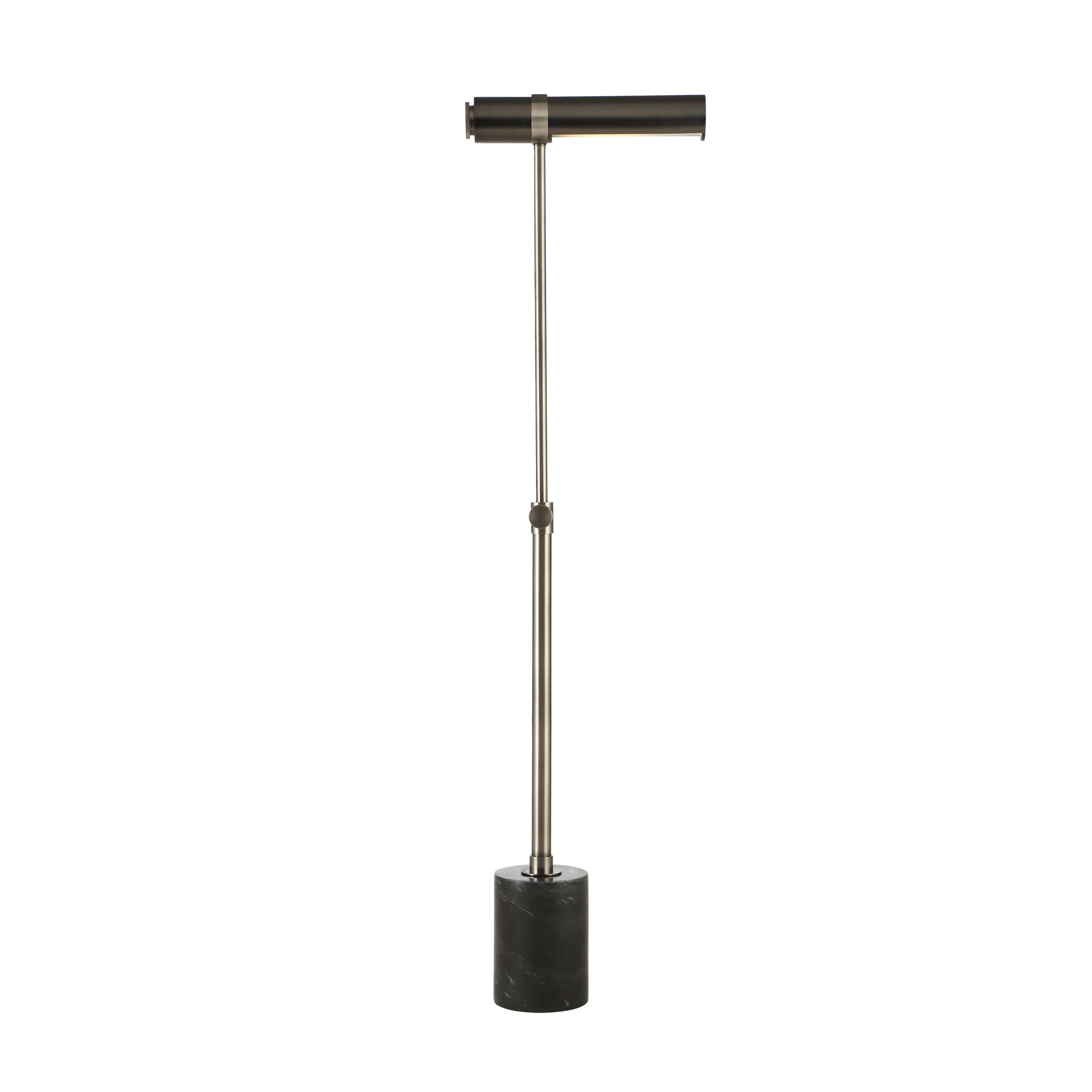 Gusle — product photograph