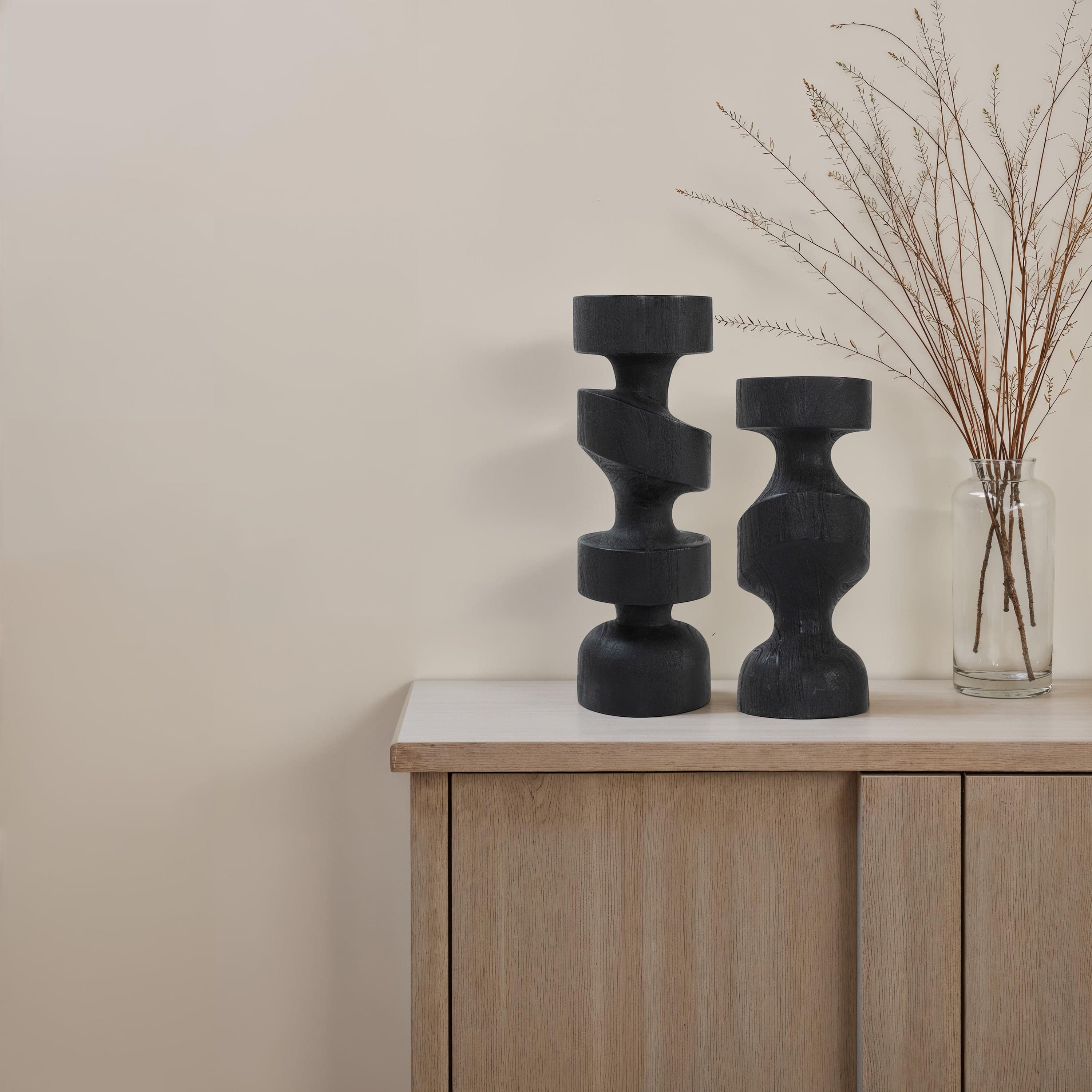 Shah — product photograph