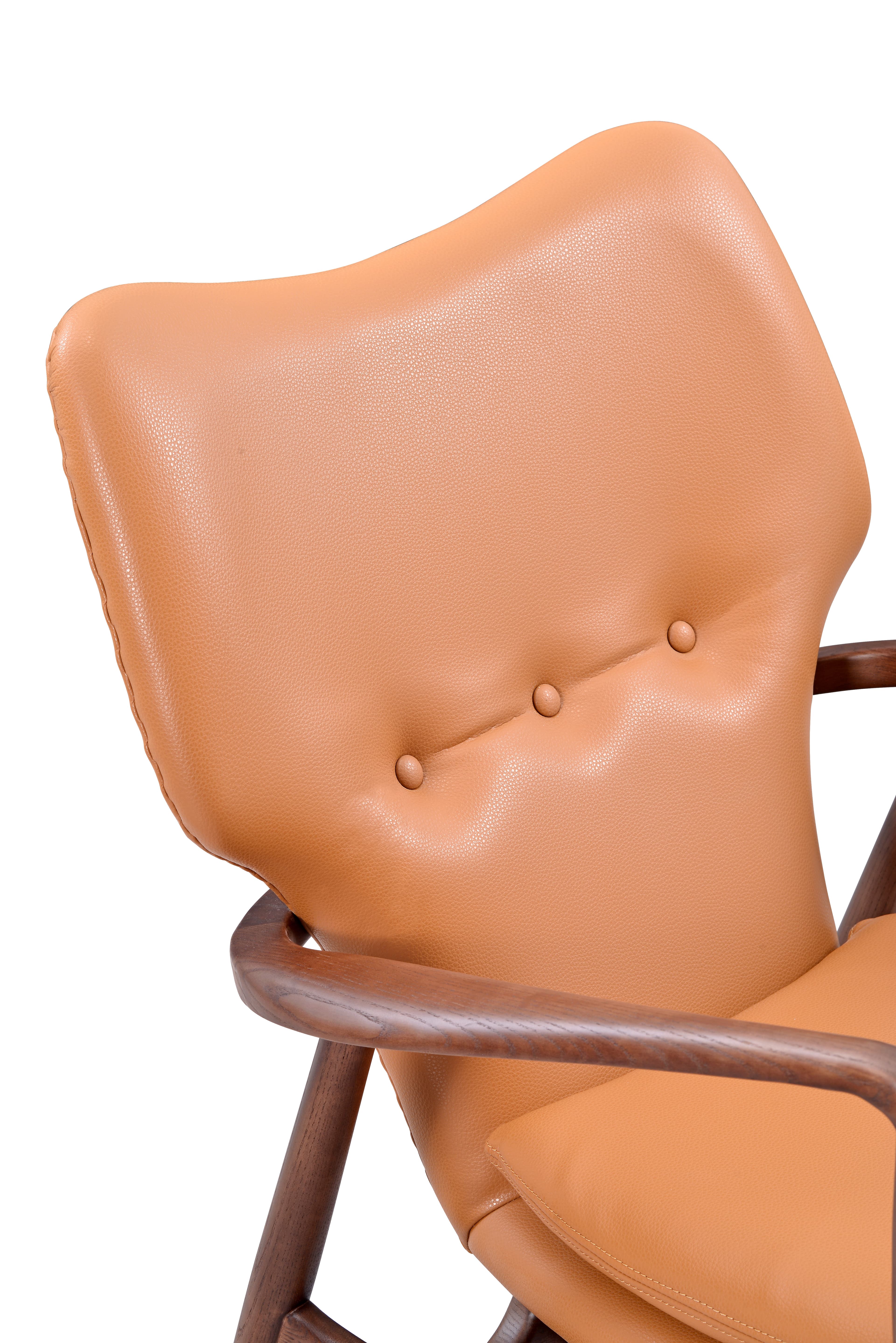 Patrik Lounge Leather — product photograph