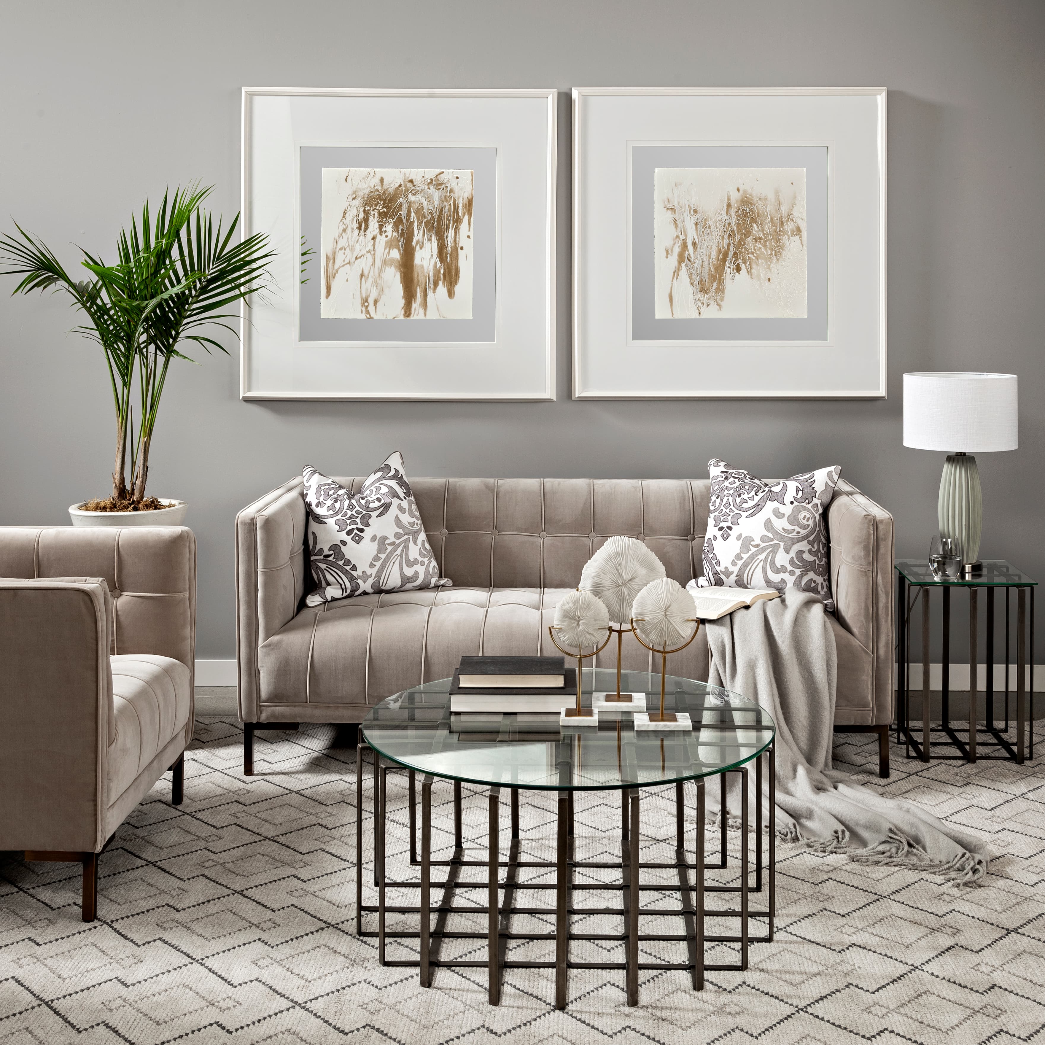 Sandy III (Large) 8L x 4W White Coastal Sand Dollar Object — in a styled room