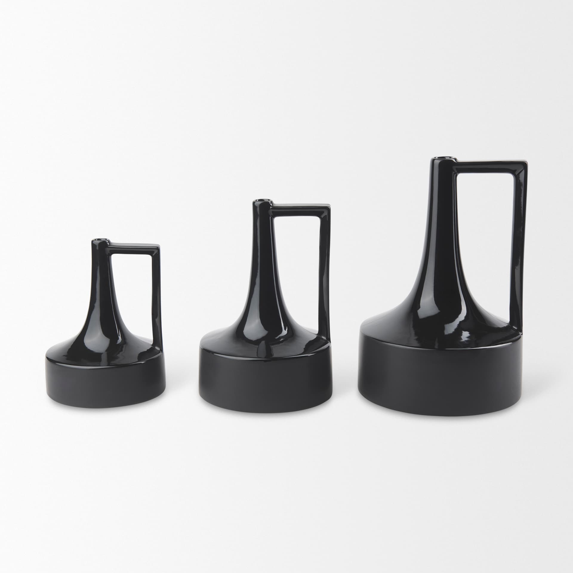 Burton 11.6H Medium Glossy and Matte Black Ceramic Jug Vase — product photograph