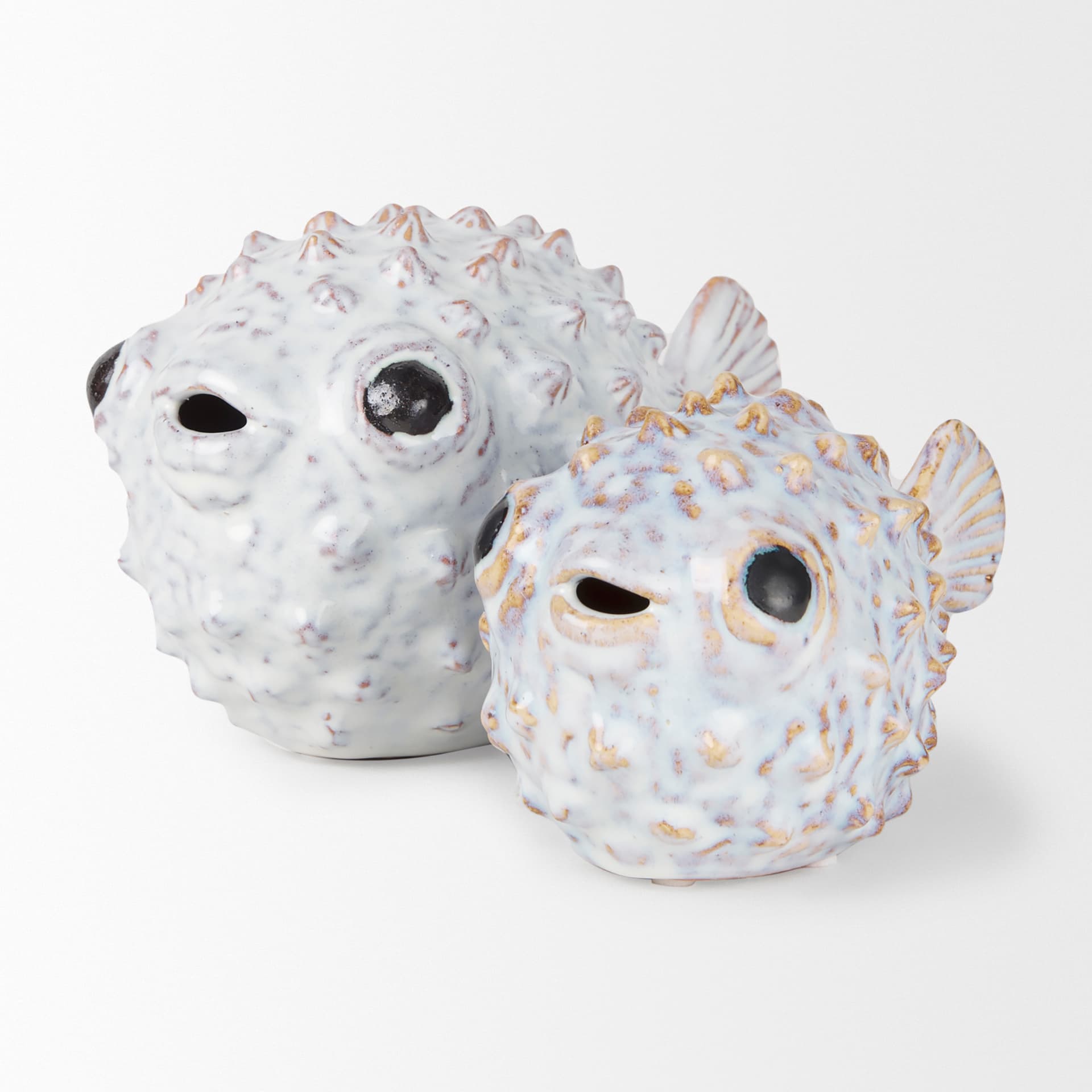 Spike II (Large) 10L x 6W Off-White Ceramic Puffer Fish — product photograph