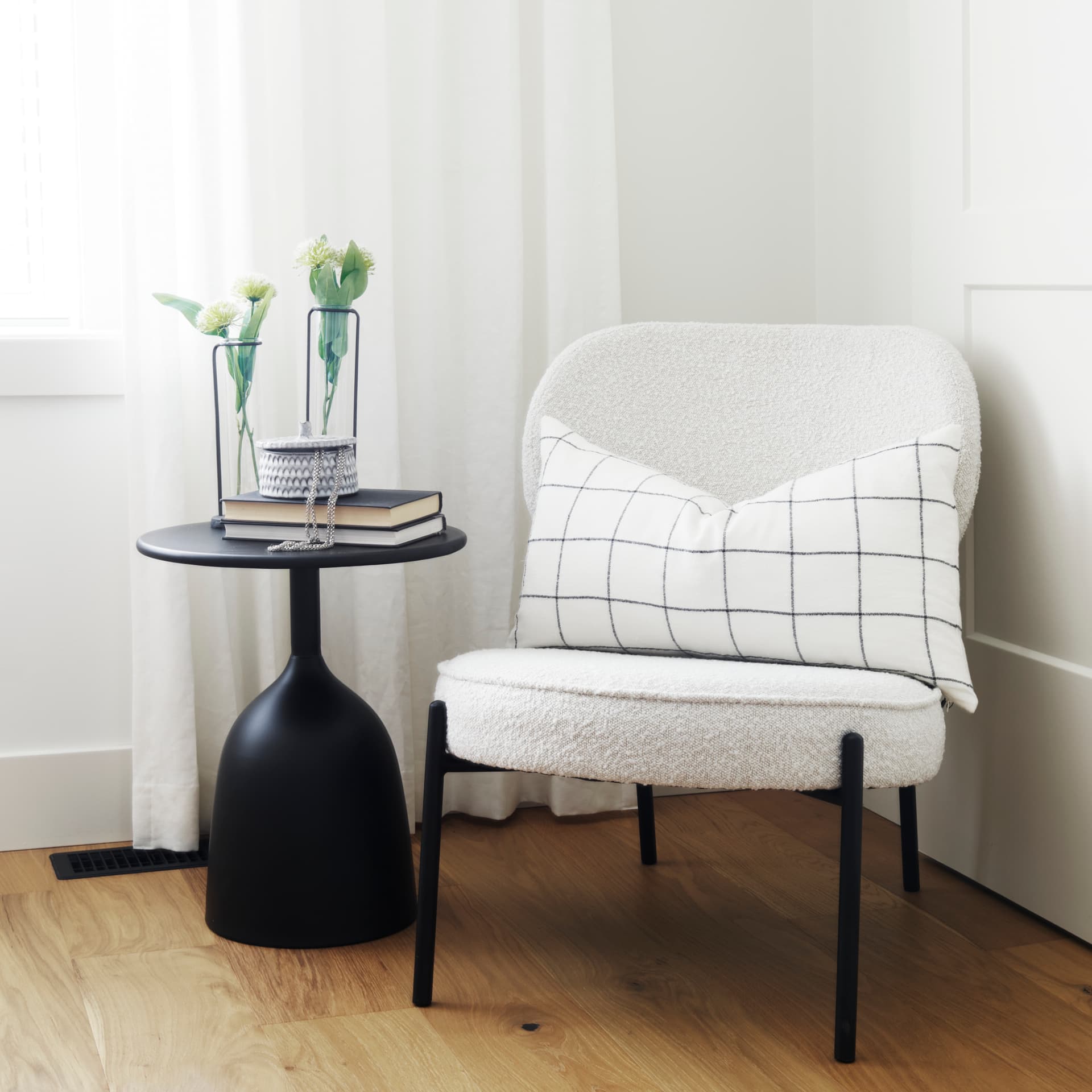Talulla 16.5L x 16.5W x 19.7H Matte Black Metal Accent Table — in a styled room