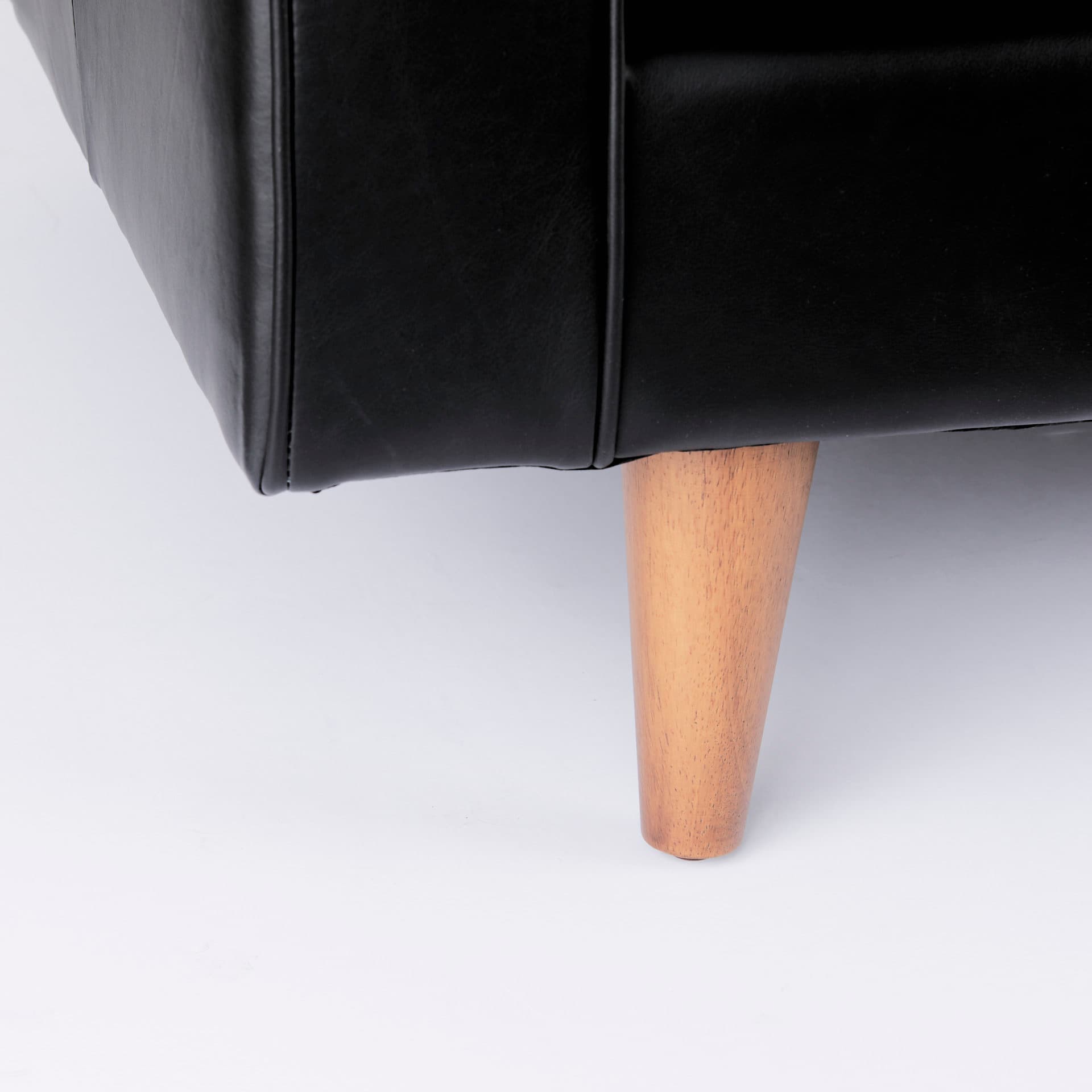 Svend 88.0L x 38.0W x 34.0H Black Leather Sofa — product photograph