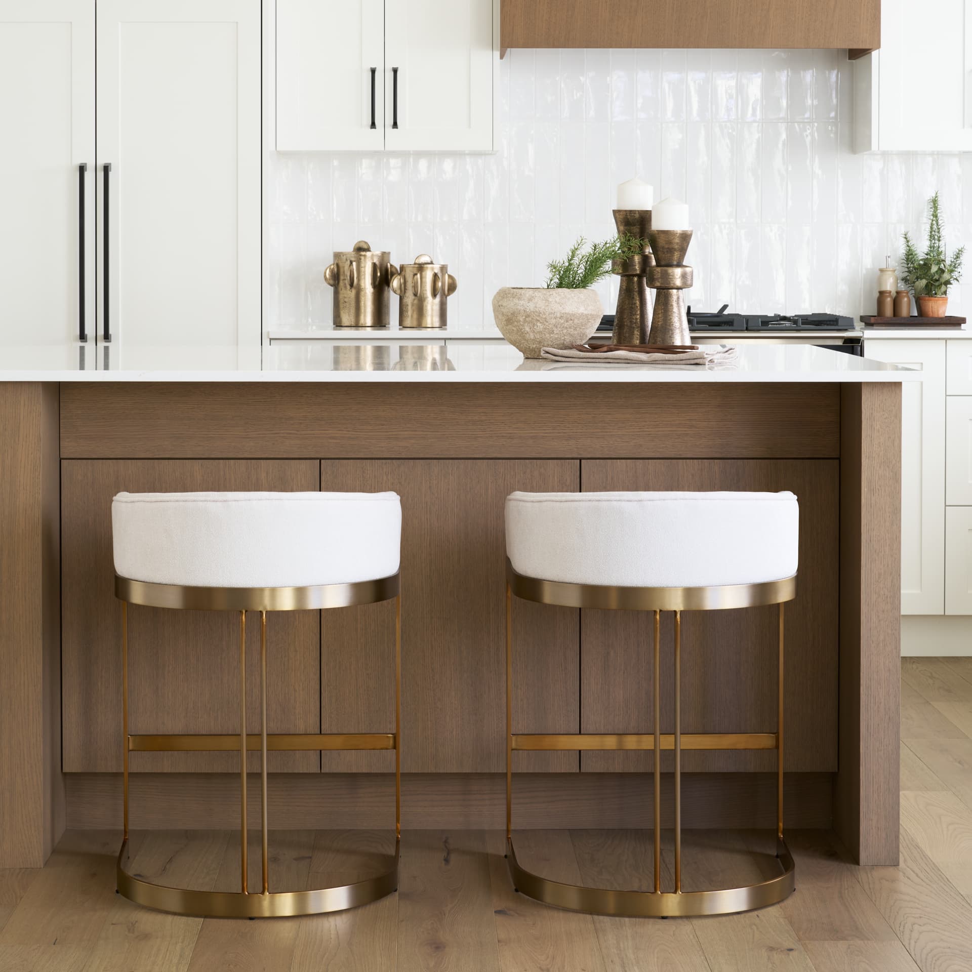 Hollyfield Low Back 28.7in Seat Bar Stool | II Cream Fabric w/ Counter — product photograph