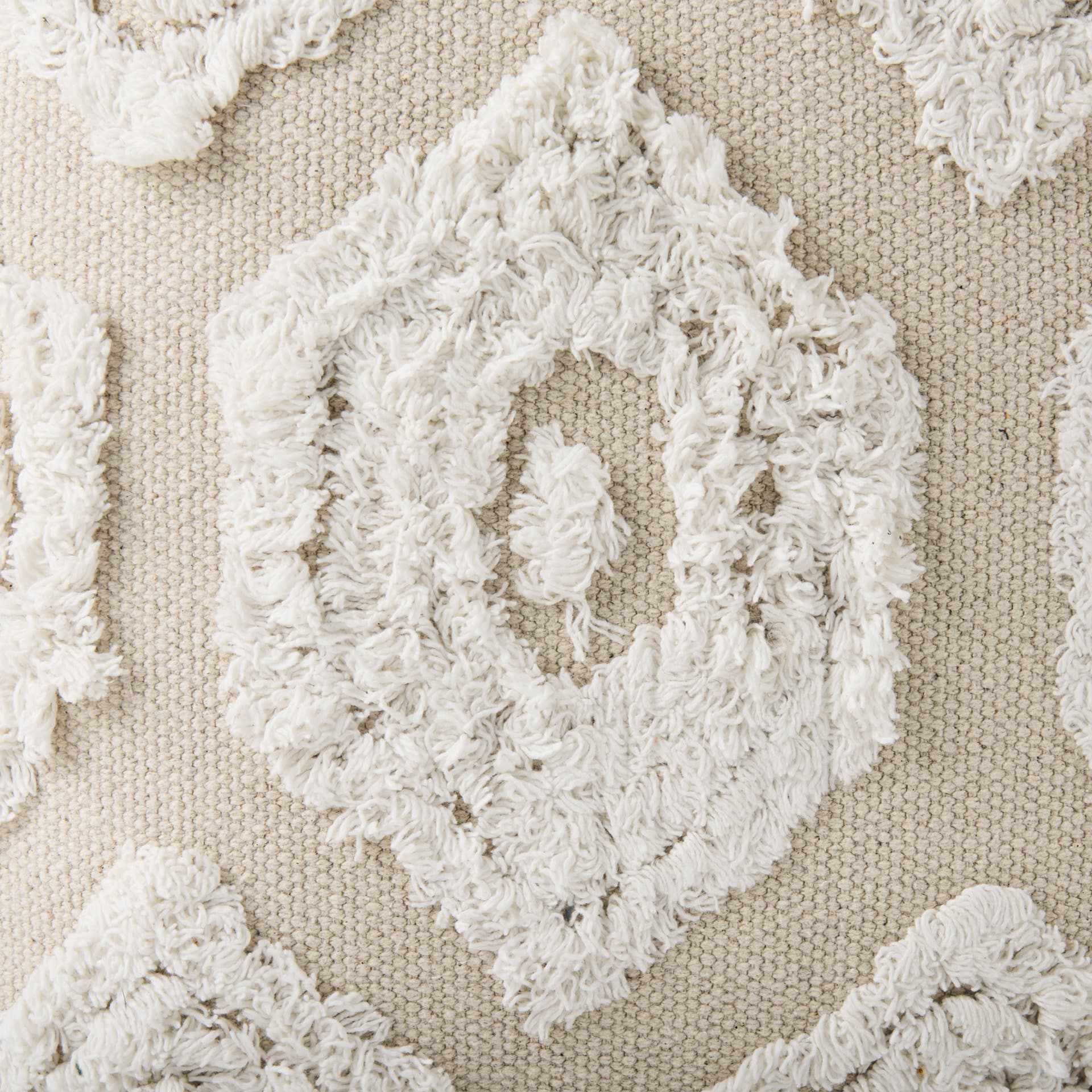 Ekanta 16.0L x 16.0W x 16.0H Cream/Beige Patterned Cotton Pouf — product photograph