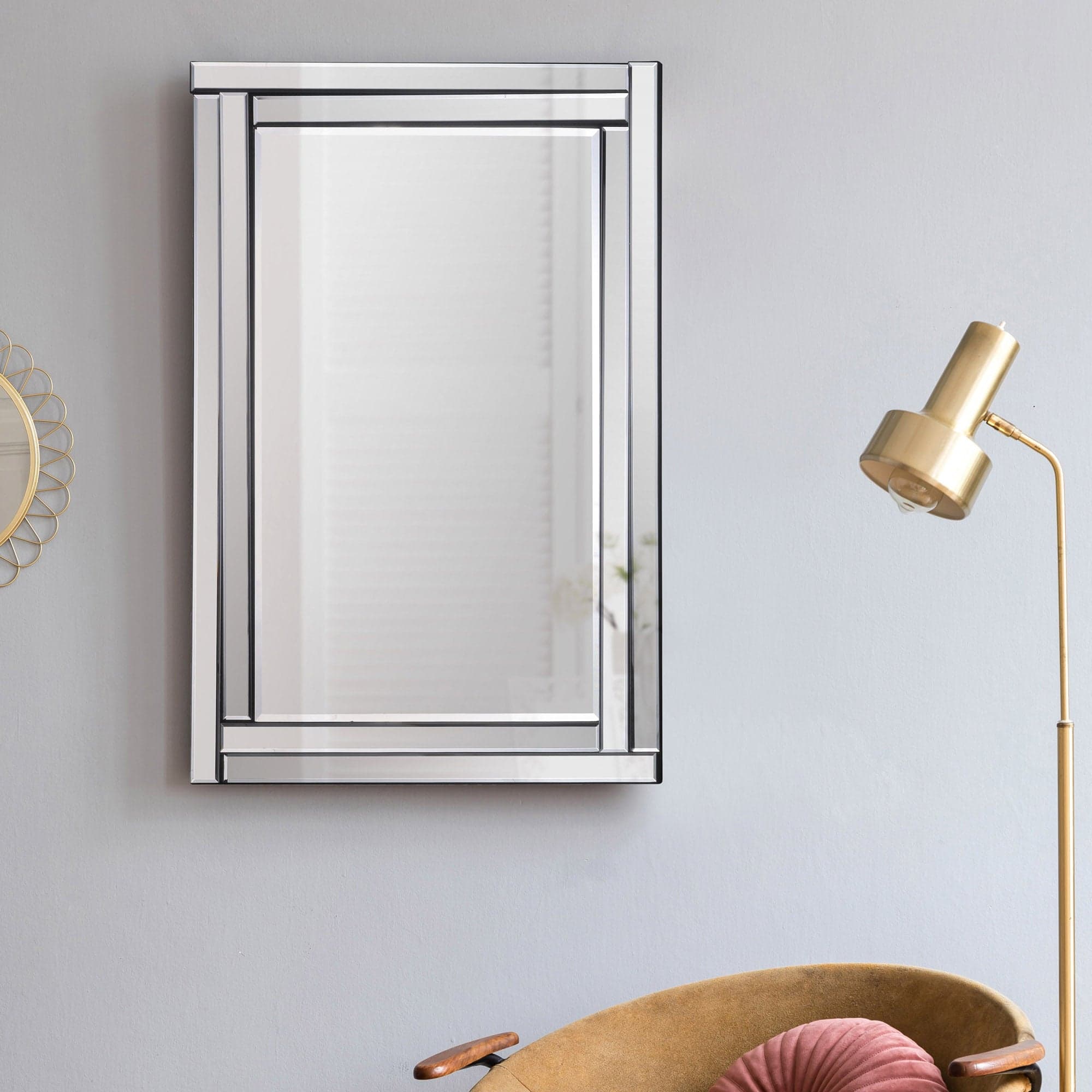 Ava — product photograph