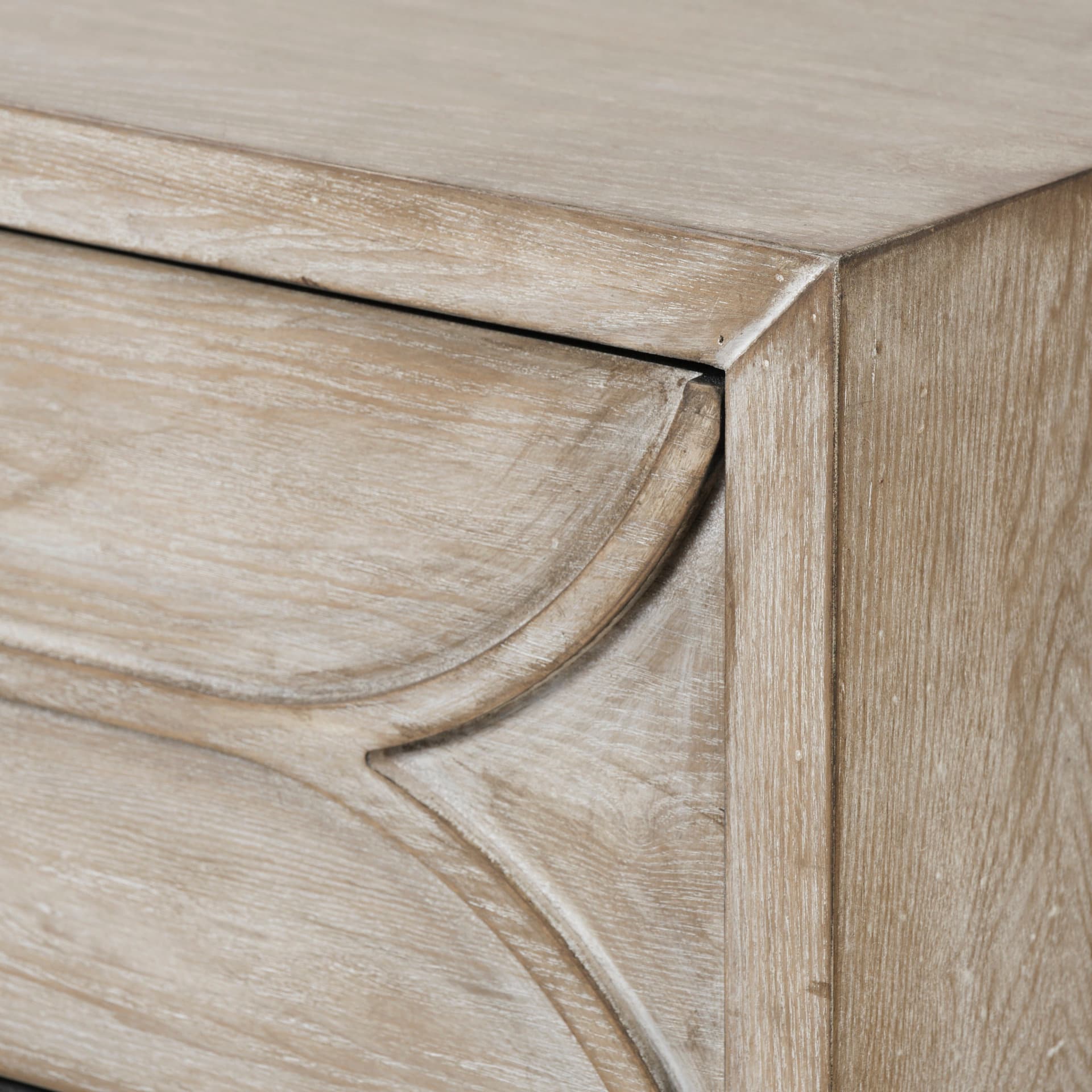 Giselle I 40L x 16W Light Brown Fir Veneer 3 Drawer Accent Cabinet — product photograph