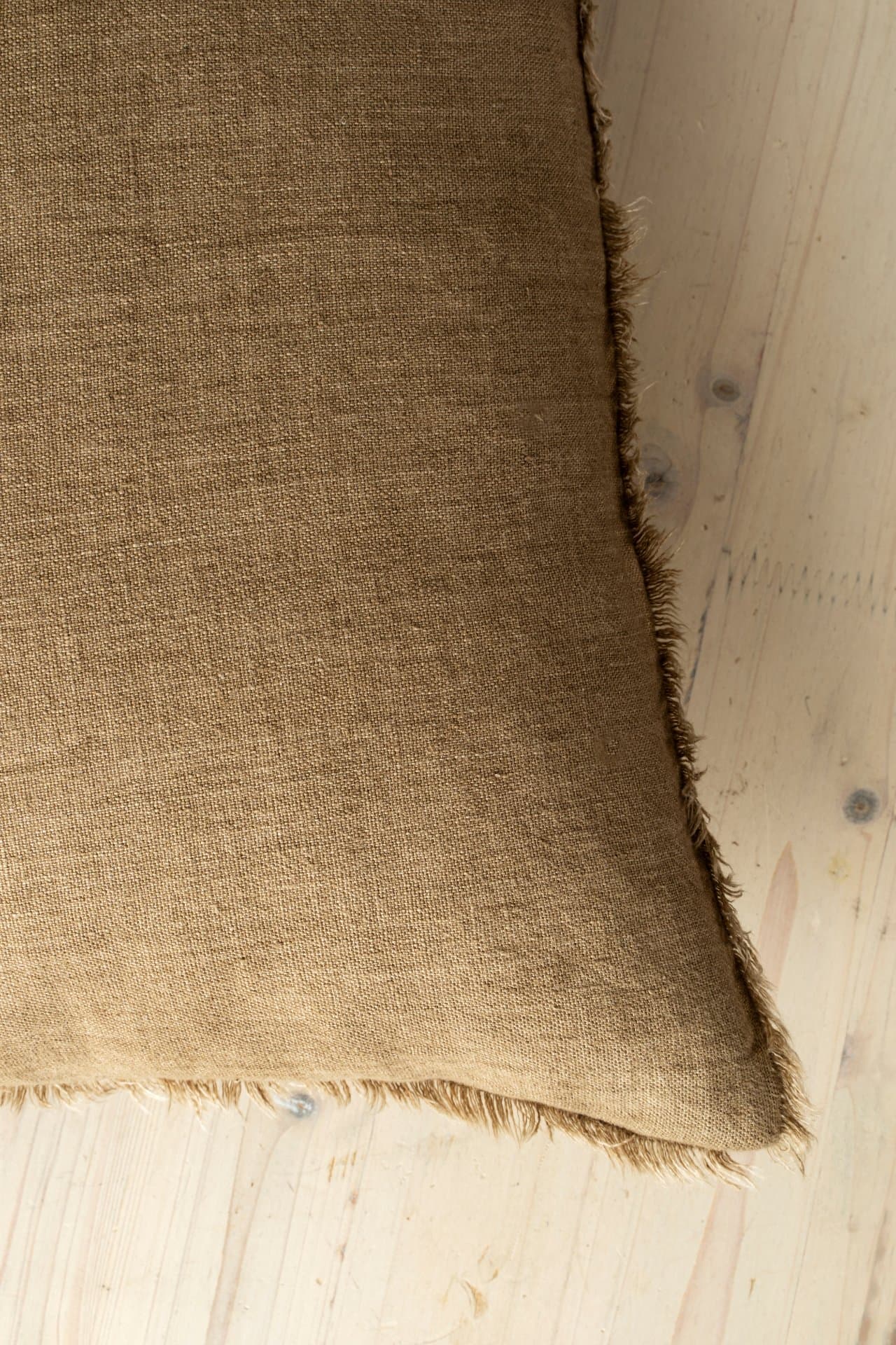 Lina 24x24 Hazelnut Linen Decorative Pillow Cover — product photograph