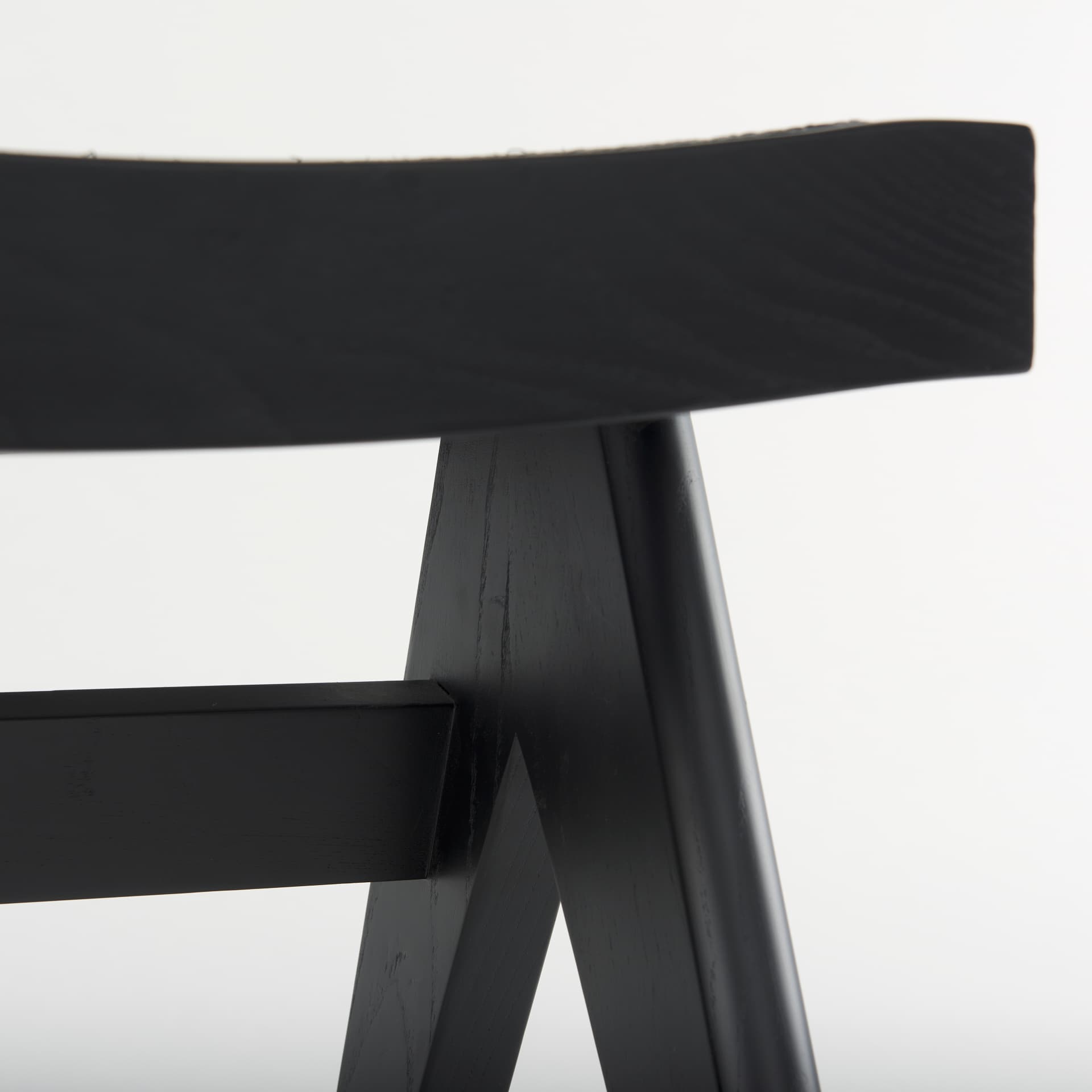 Arvin 21.7L x 17.7W x 18.1H Black Wooden Stool — product photograph