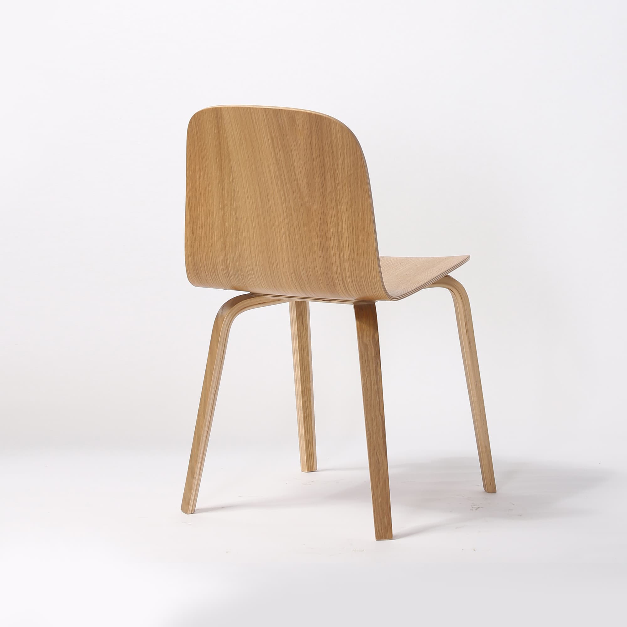 Glen Chair — product photograph