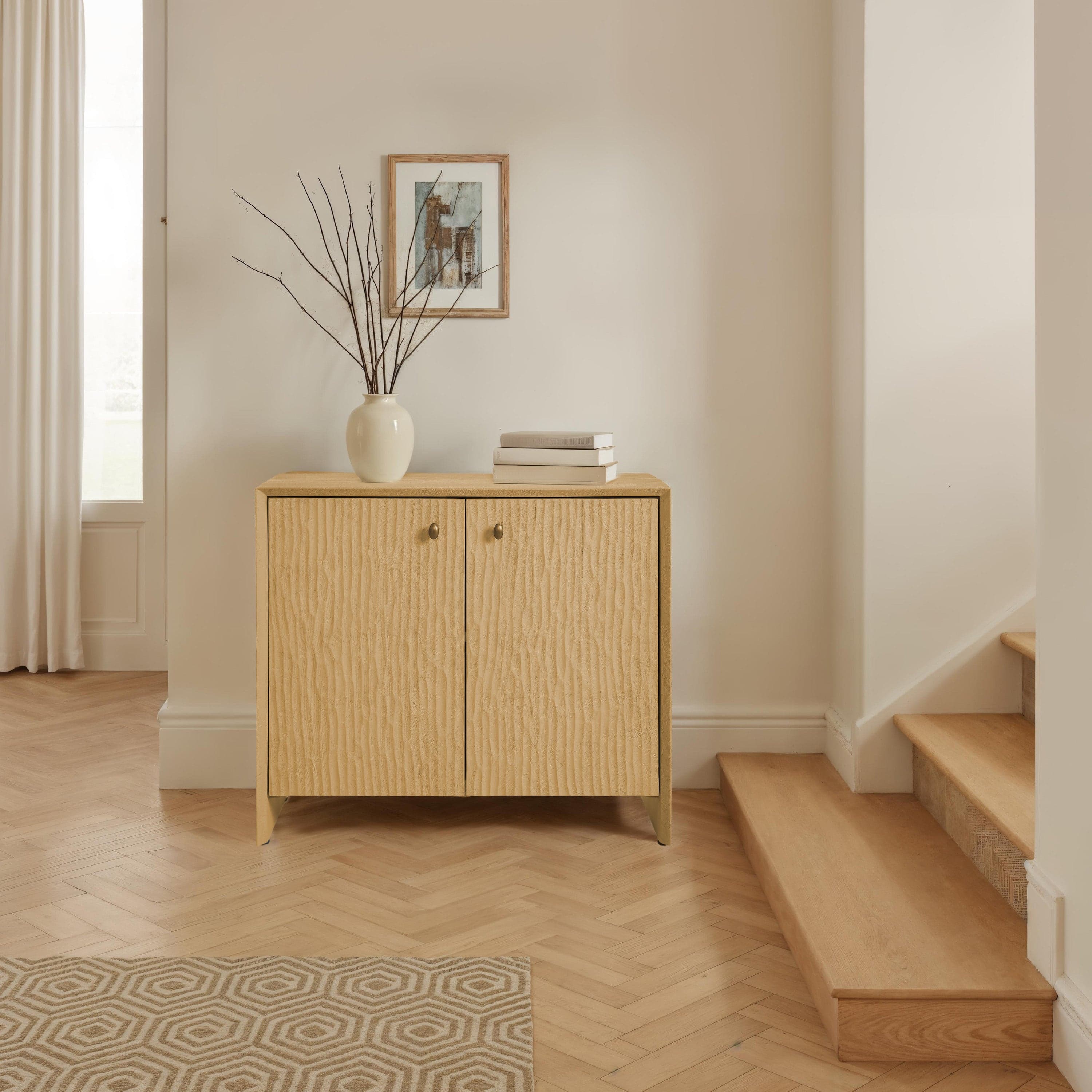 Aida — product photograph