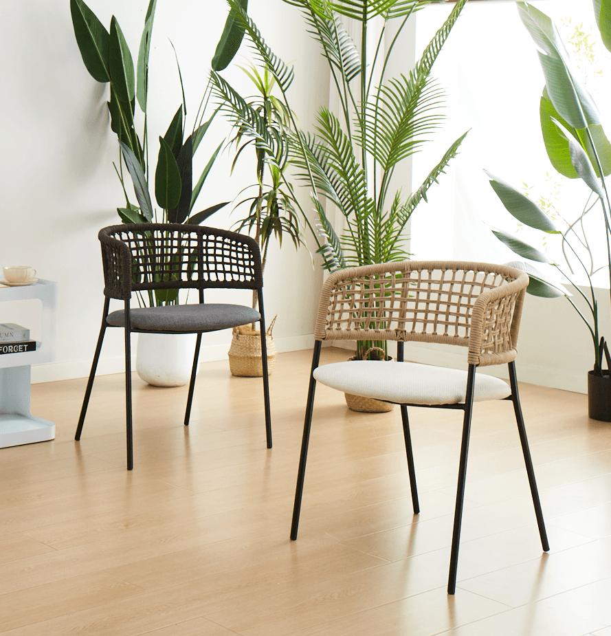 Samana Chair — product photograph