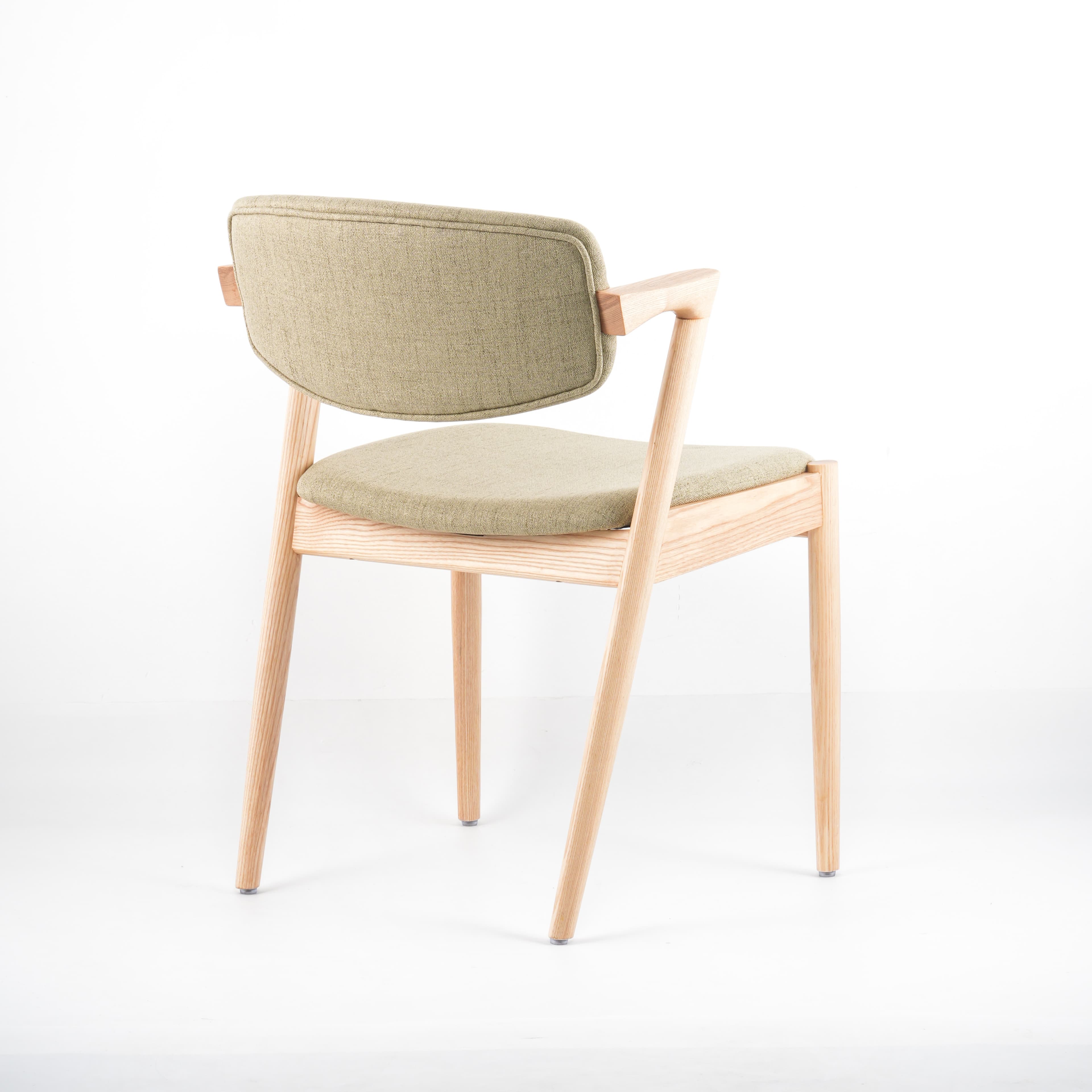 Brera Chair — product photograph