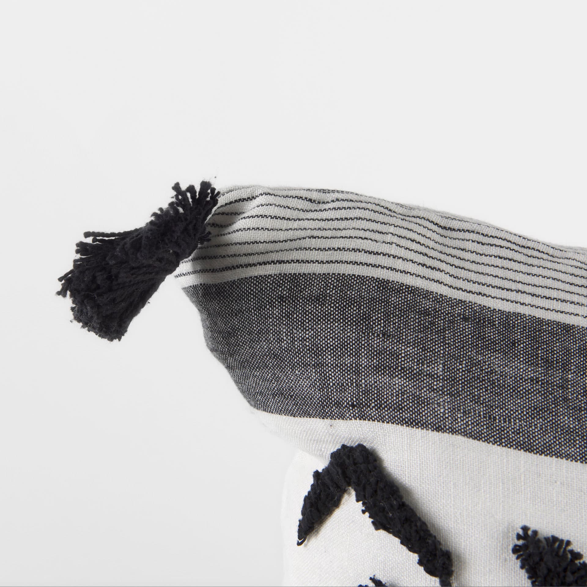 Kimia 20x20 White/Black Fabric Herringbone w/Fringed Pillow Cover — product photograph