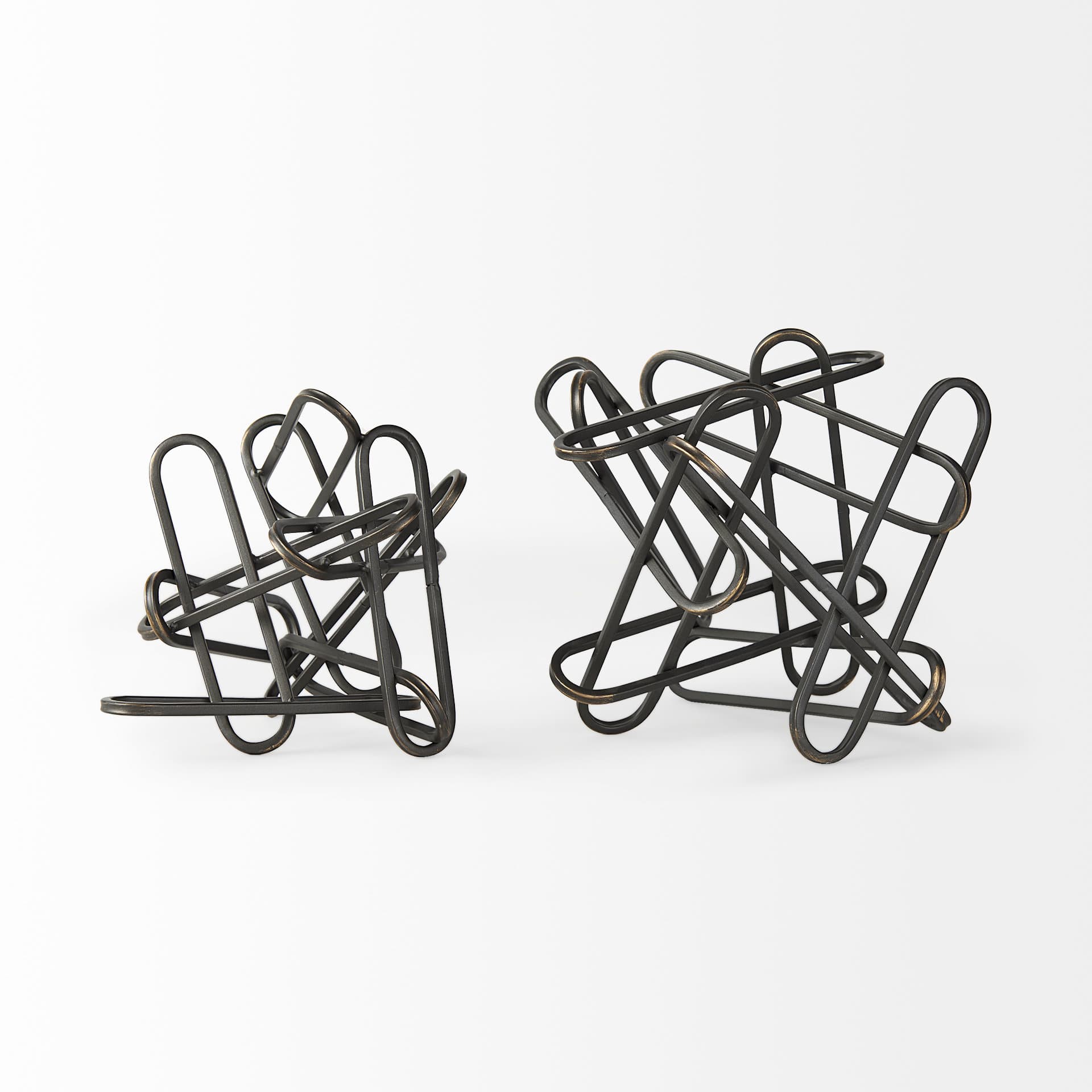 Henderson 12.2L x 9.1W x 9.1H Black Metal Paperclip Decorative Object — product photograph