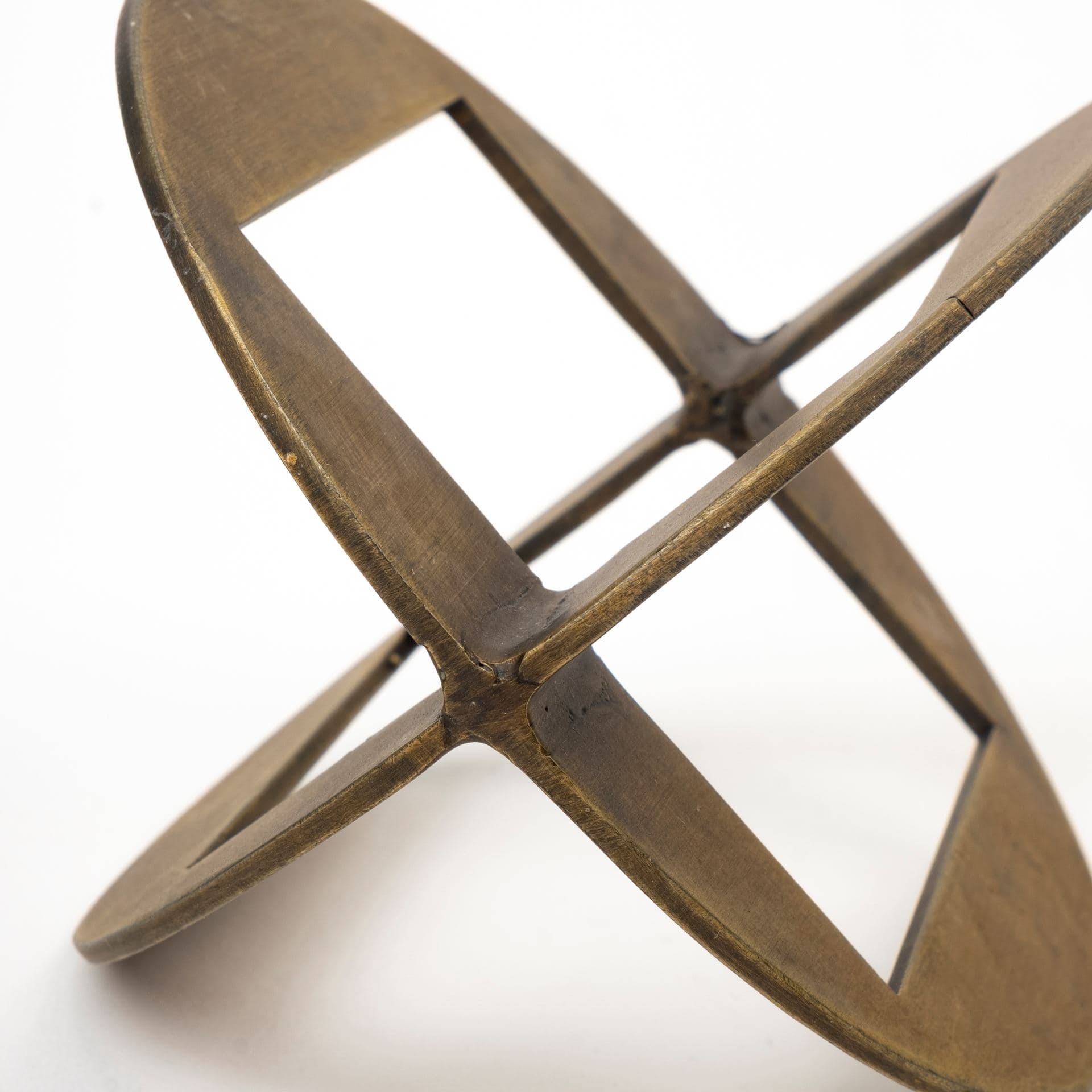 Cusco I (Small) 5L x 5W Gold Geometric Decorative Object — product photograph
