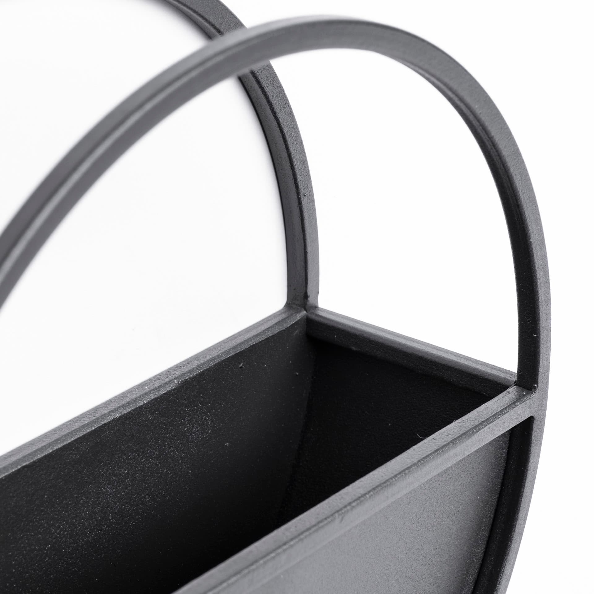 Hank Set of 2 Black Metal Hanging Wall Planters — product photograph