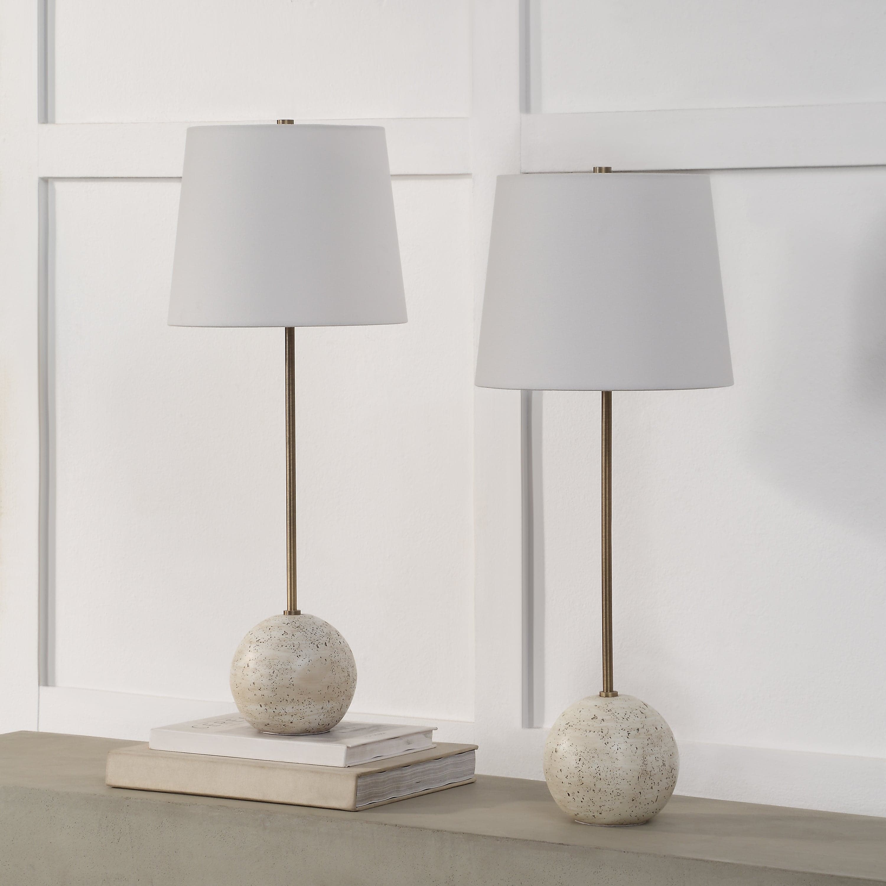 Davide — product photograph