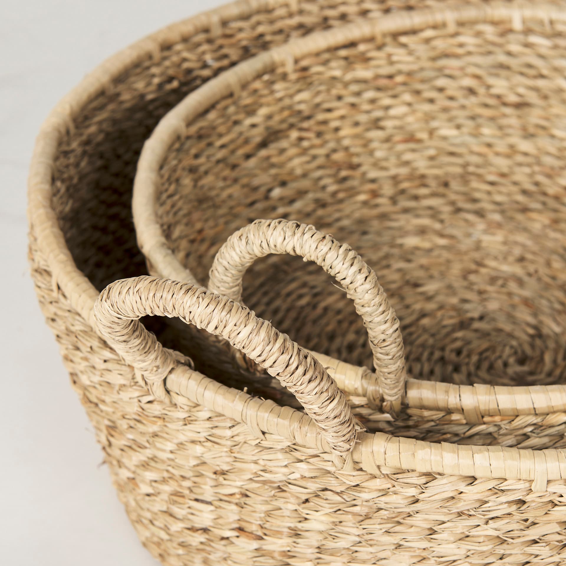 Ayanna Set of 2 Deep Nesting Seagrass Baskets w/ Handles — product photograph