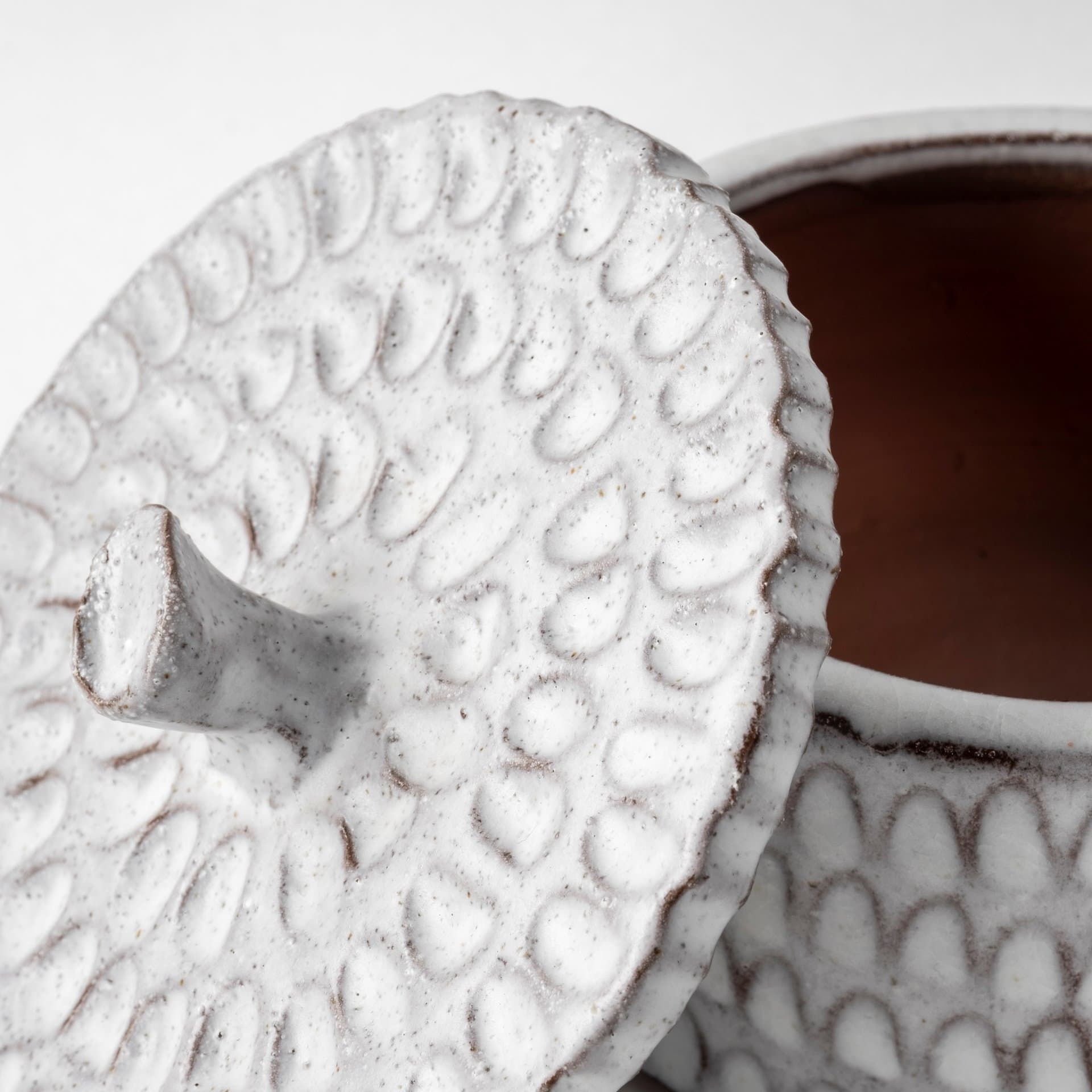Azul (Small) 5L x 5W Gray Ceramic Detailed Decorative Box — product photograph