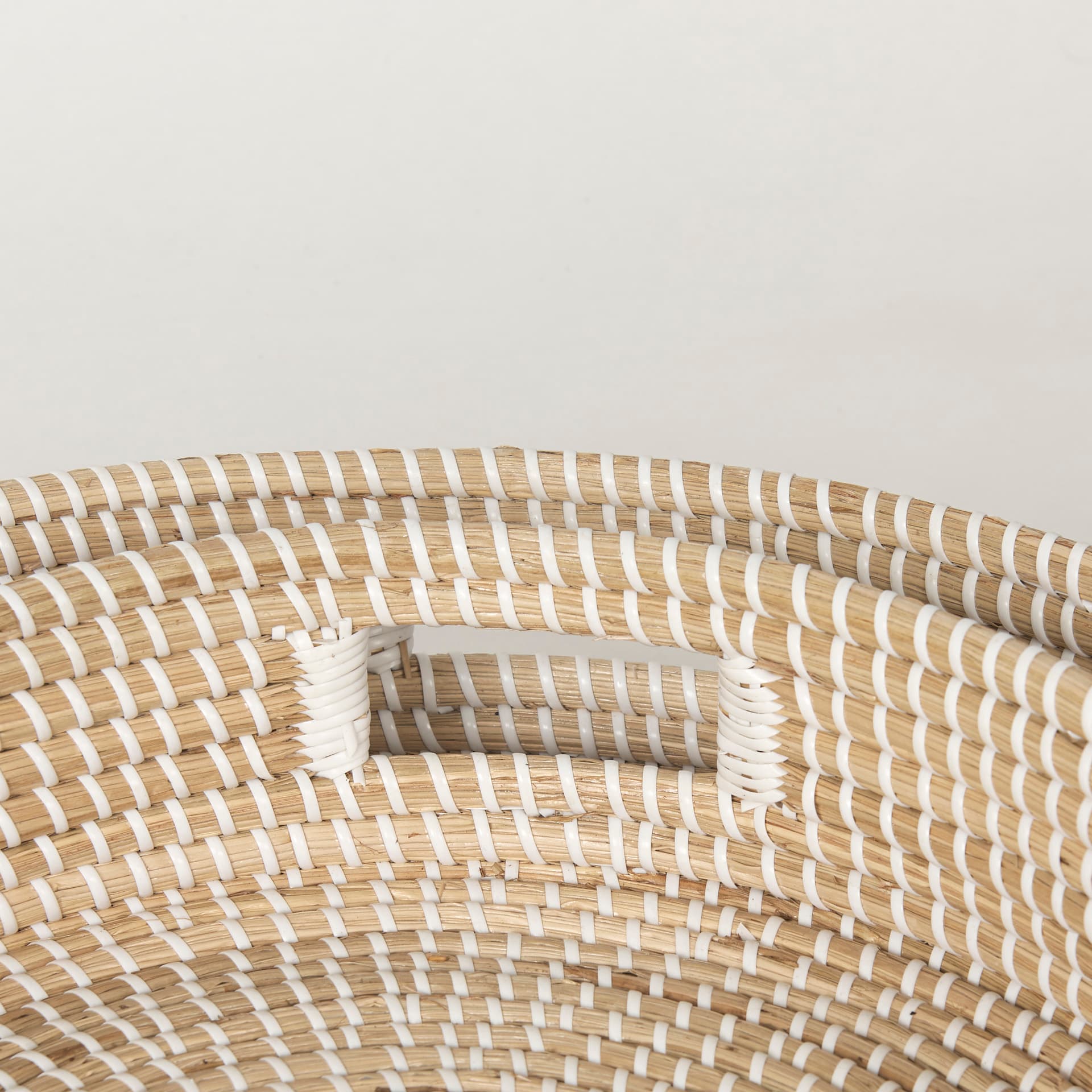Kalama Set of 2 Large Round Seagrass Trays w/ Handles — product photograph