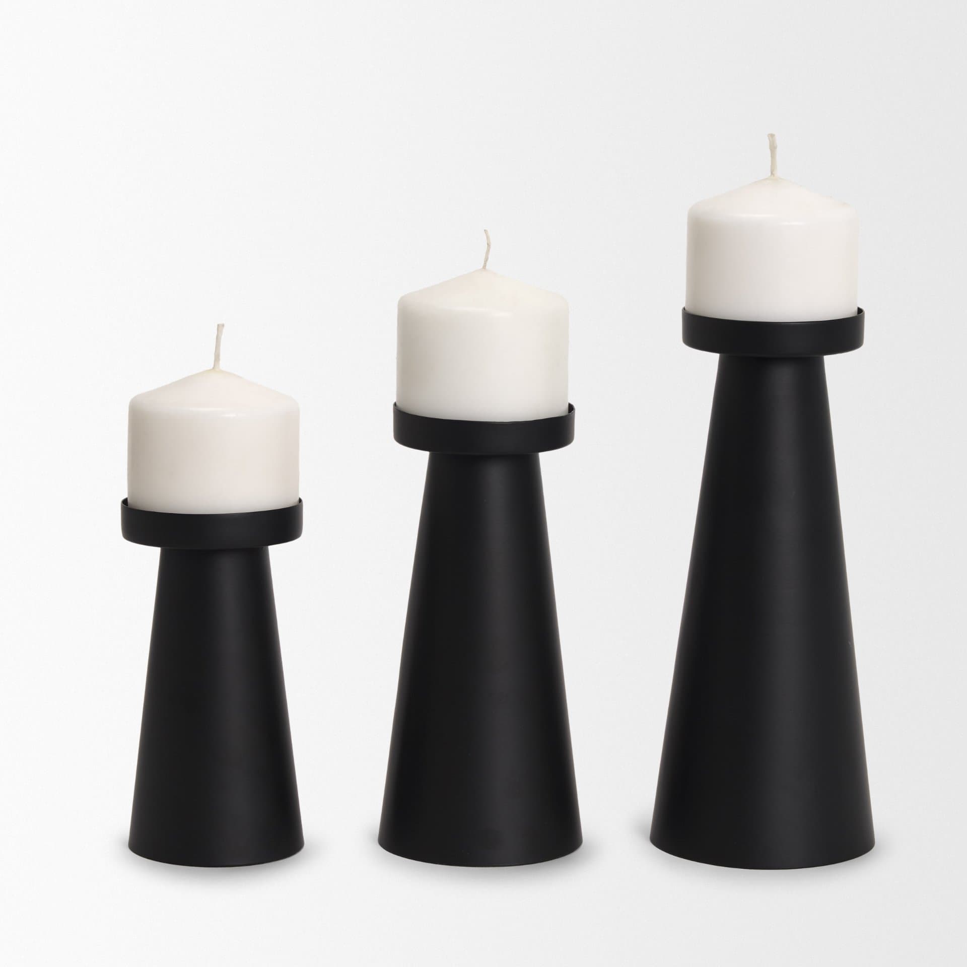 Quadir Tall Matte Black Metal Candle Holder — product photograph