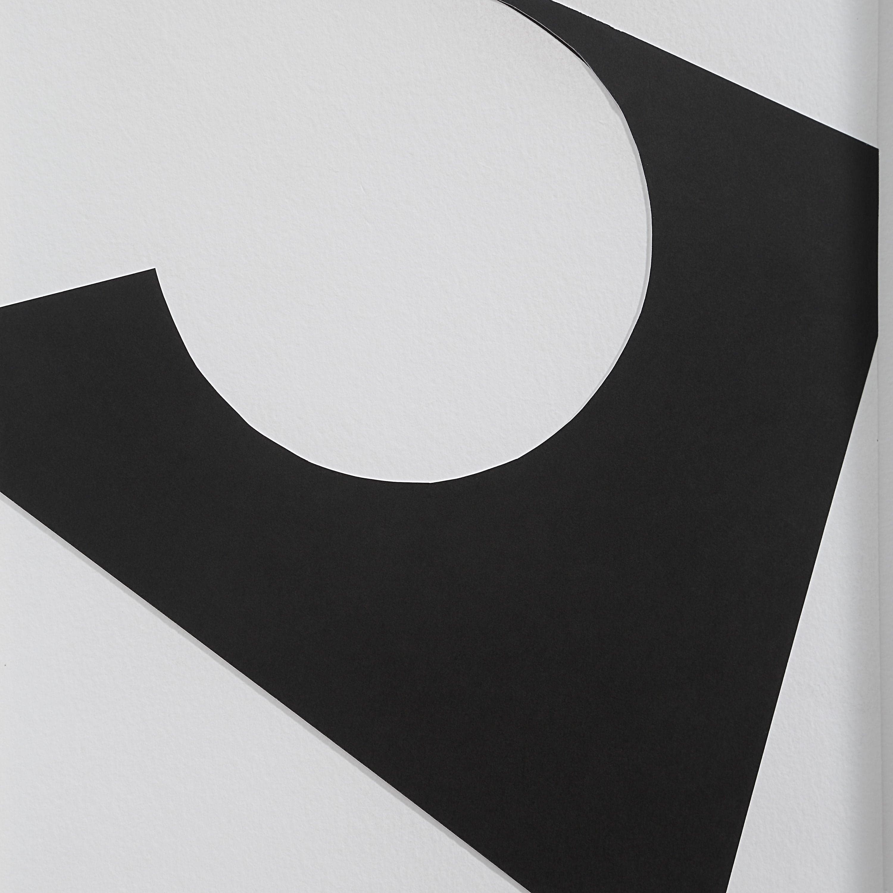 Ostra — product photograph