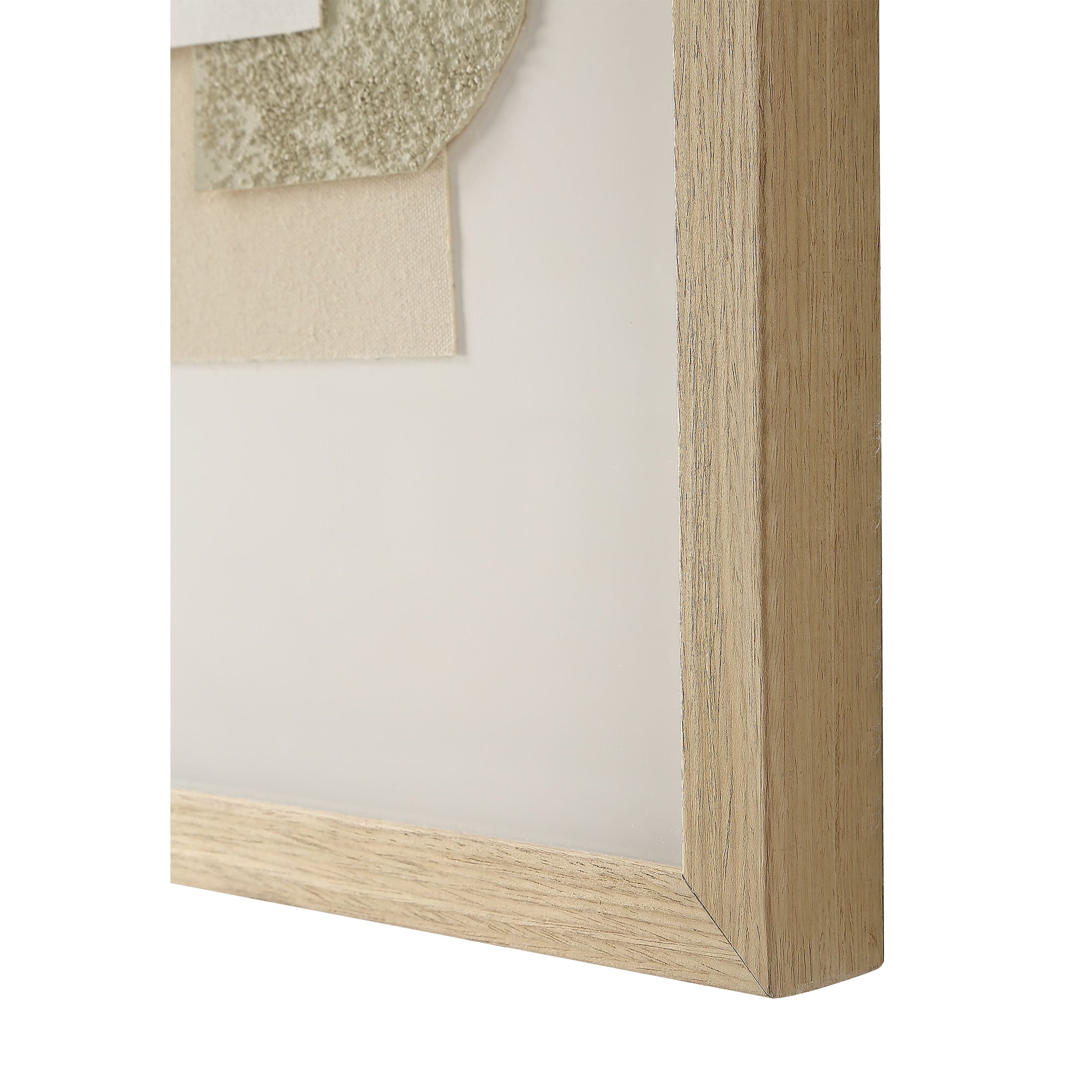 Delias — product photograph