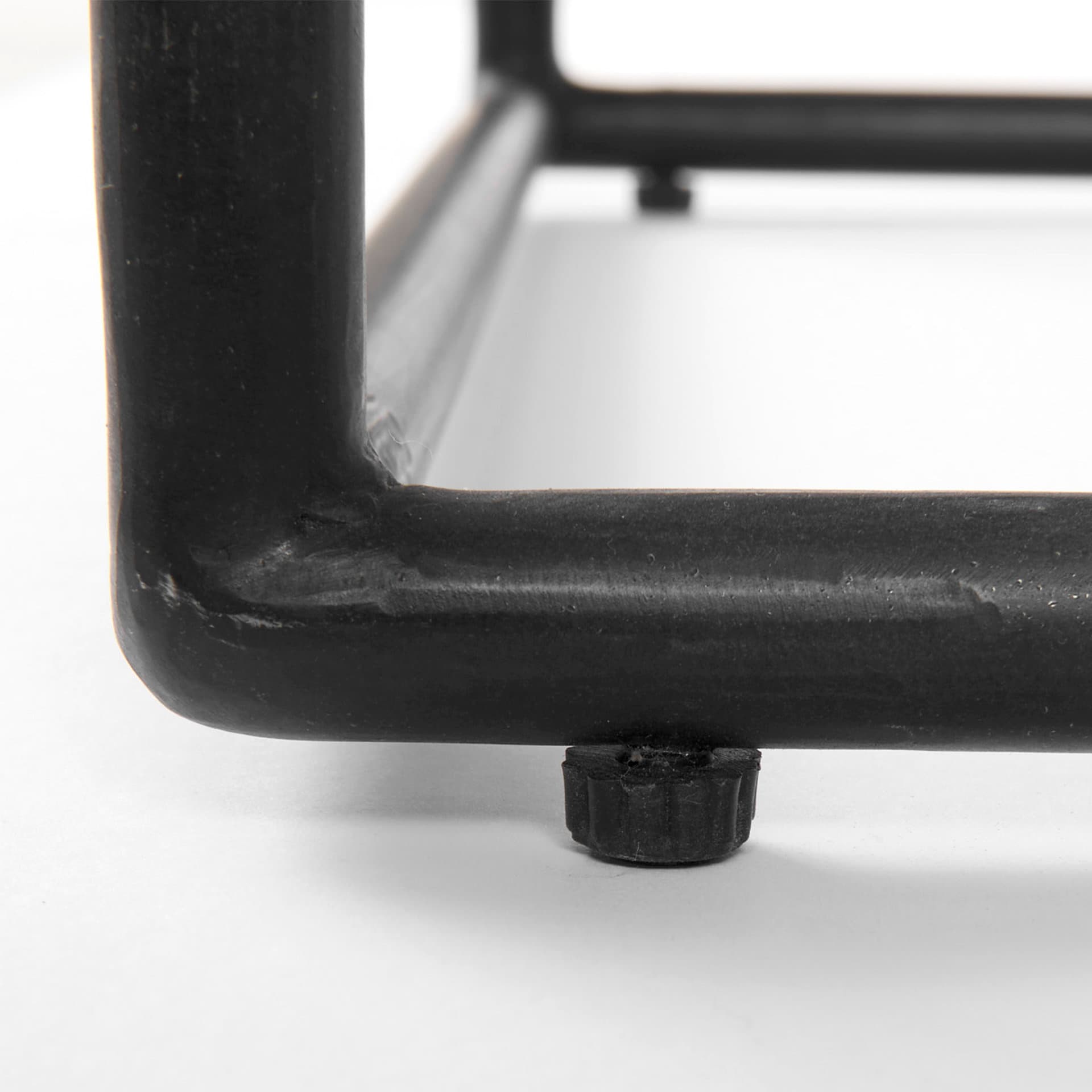 Austen 20L x 20W x 22H Round White Marble Top W/ Black Metal Frame Side Table — product photograph