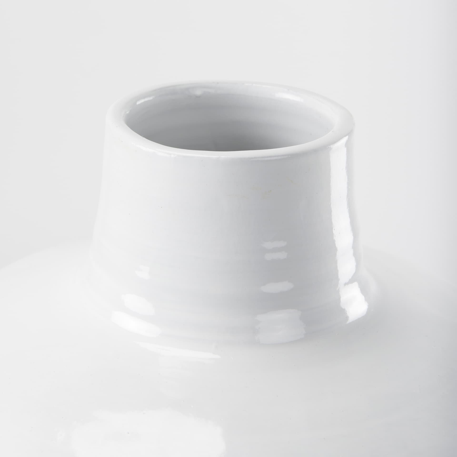 Amos 20.5L x 20.5W x 31.9H White and Dark Beige Color Blocked Ceramic Floor Vase — product photograph