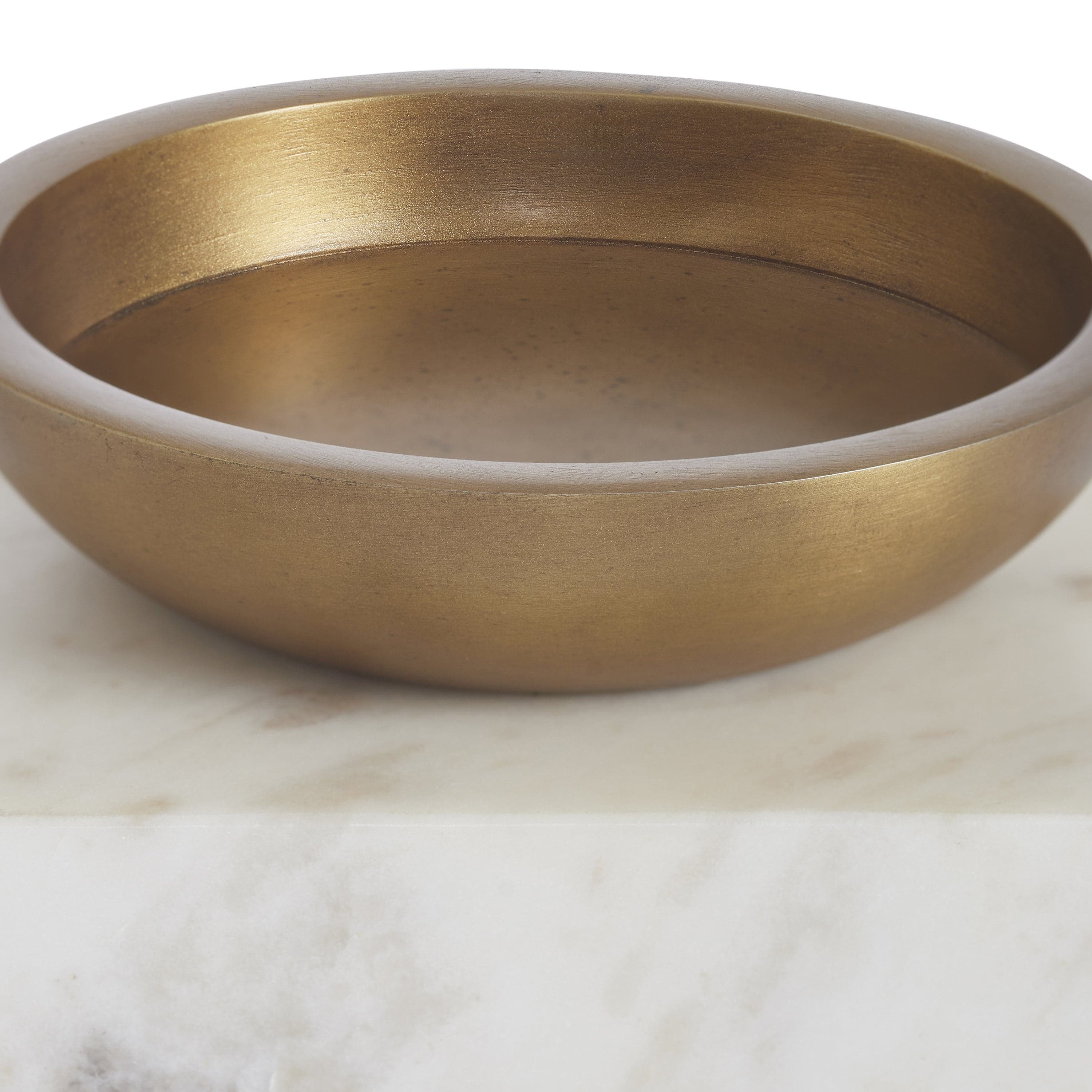 Eleanora — product photograph