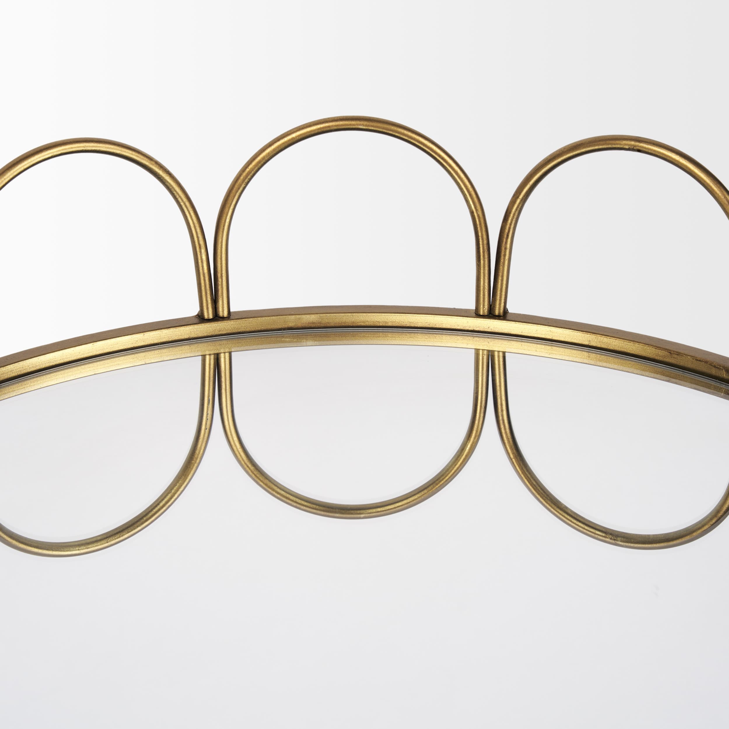 Lenore Round Metal/Mirror Tray Gold (Set of 2) — product photograph